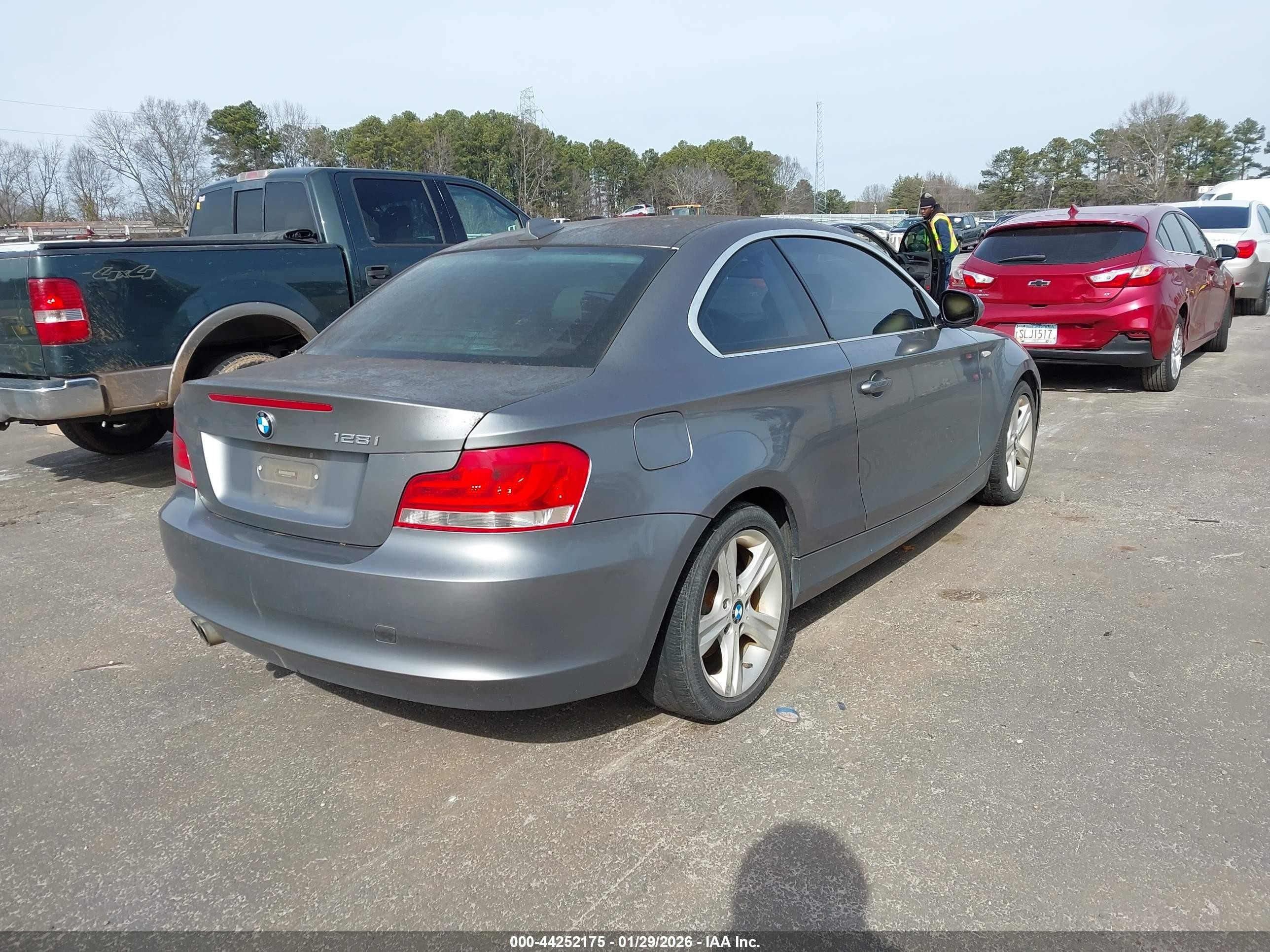 2012 Bmw 128i   Gray vin: WBAUP7C50CVP23235