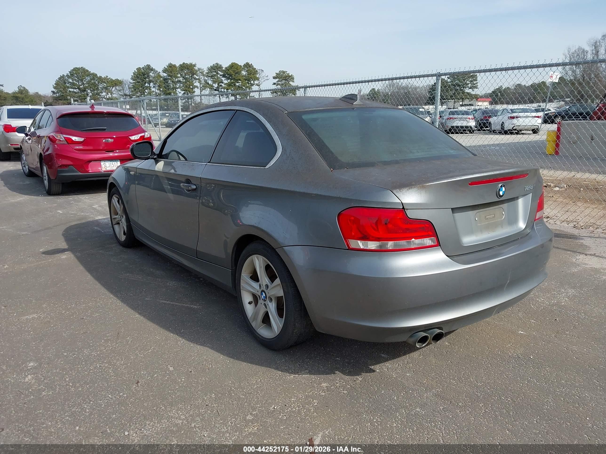 2012 Bmw 128i   Gray vin: WBAUP7C50CVP23235