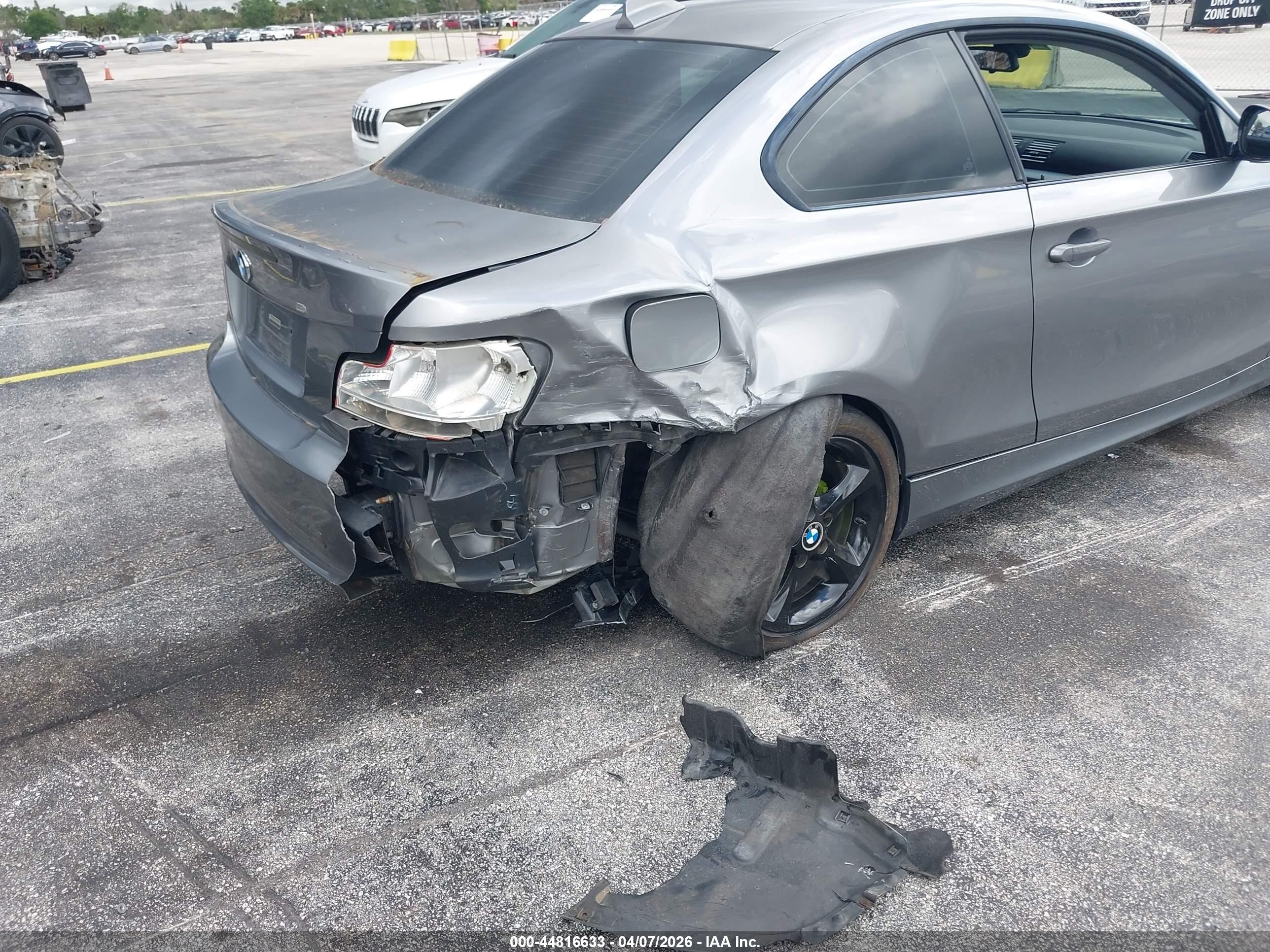 2011 Bmw 128i   Gray vin: WBAUP7C51BVK78079