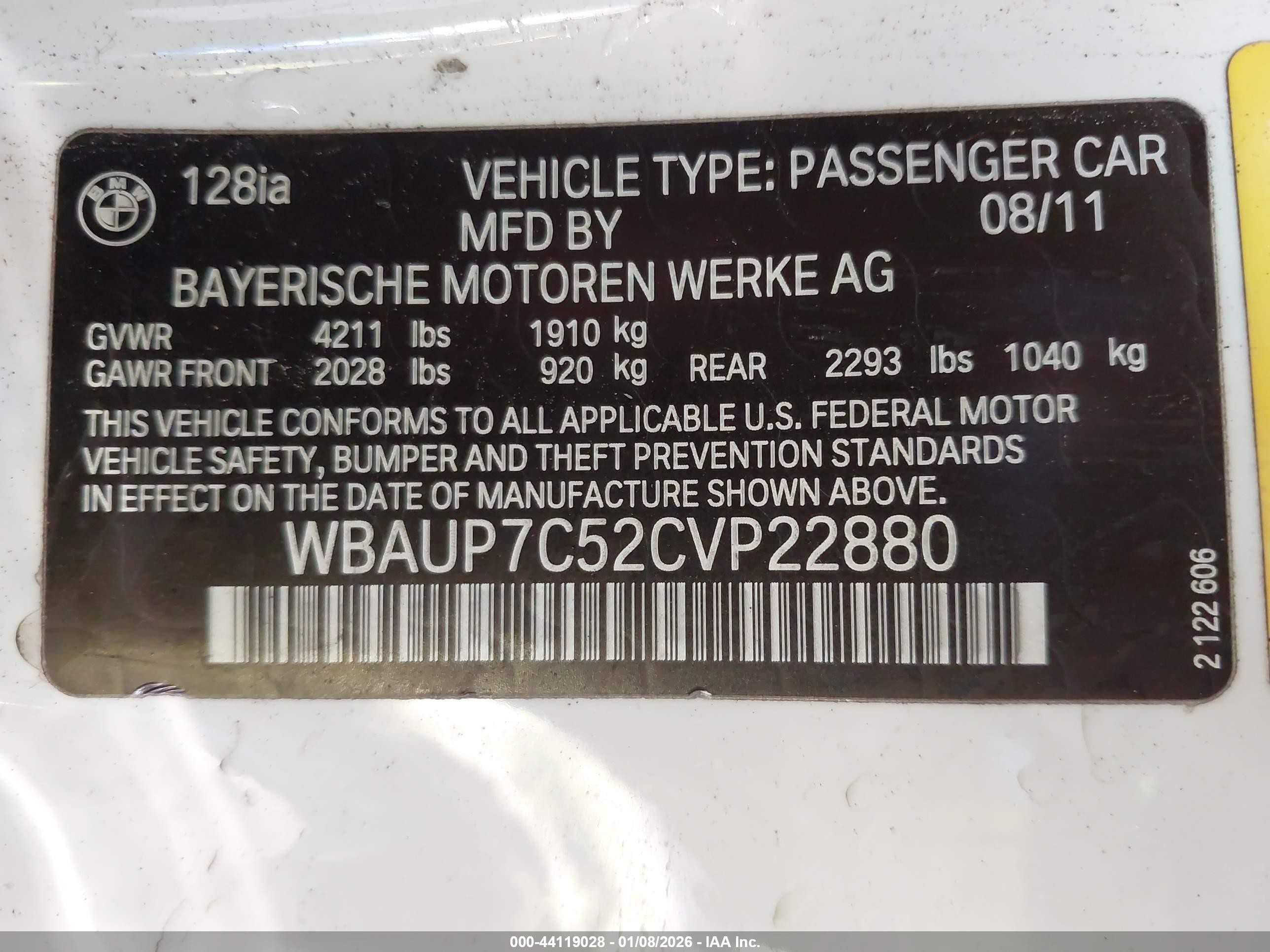 2012 Bmw 128i   White vin: WBAUP7C52CVP22880