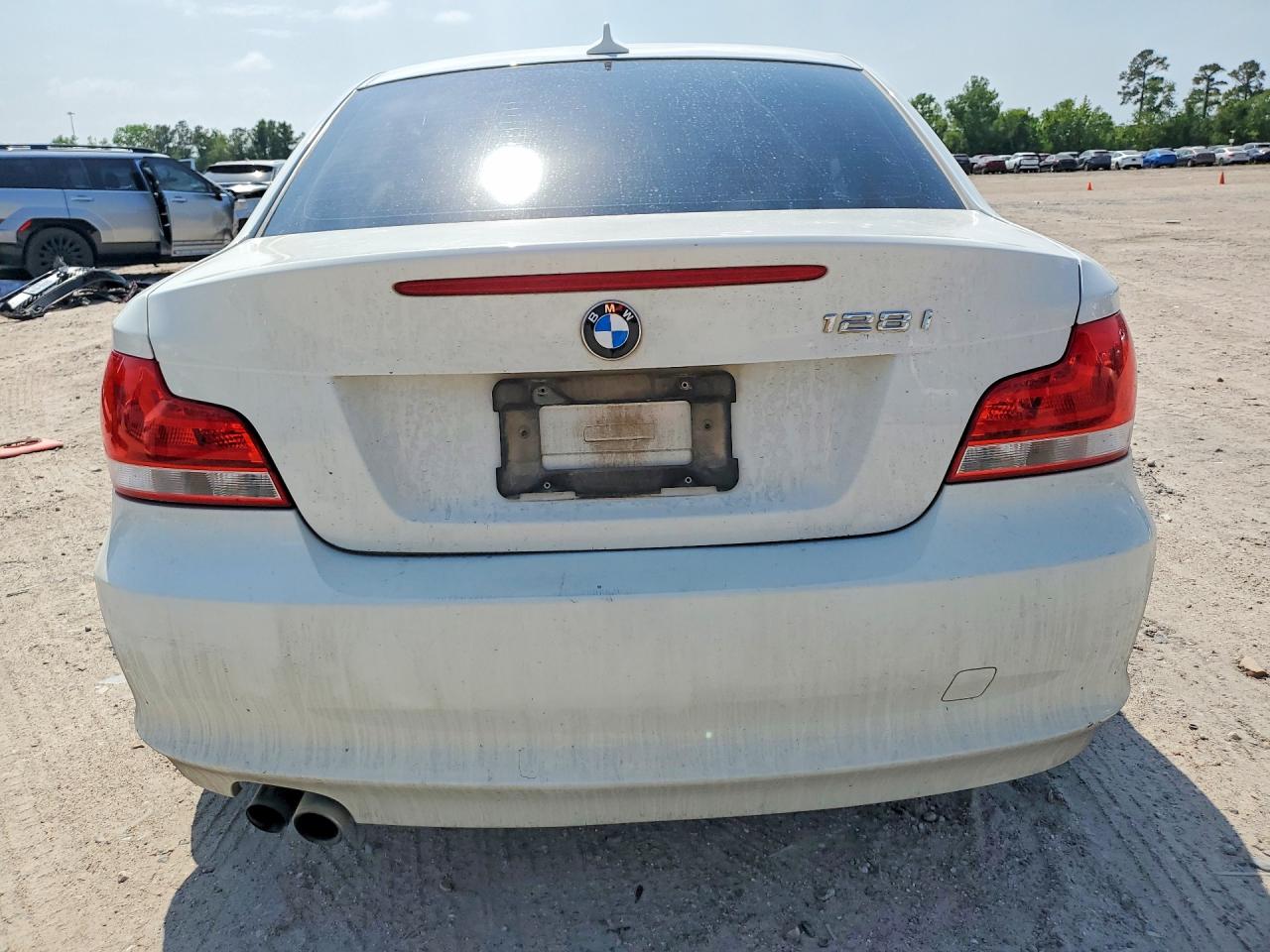2013 Bmw 128 I White vin: WBAUP7C52DVP24162