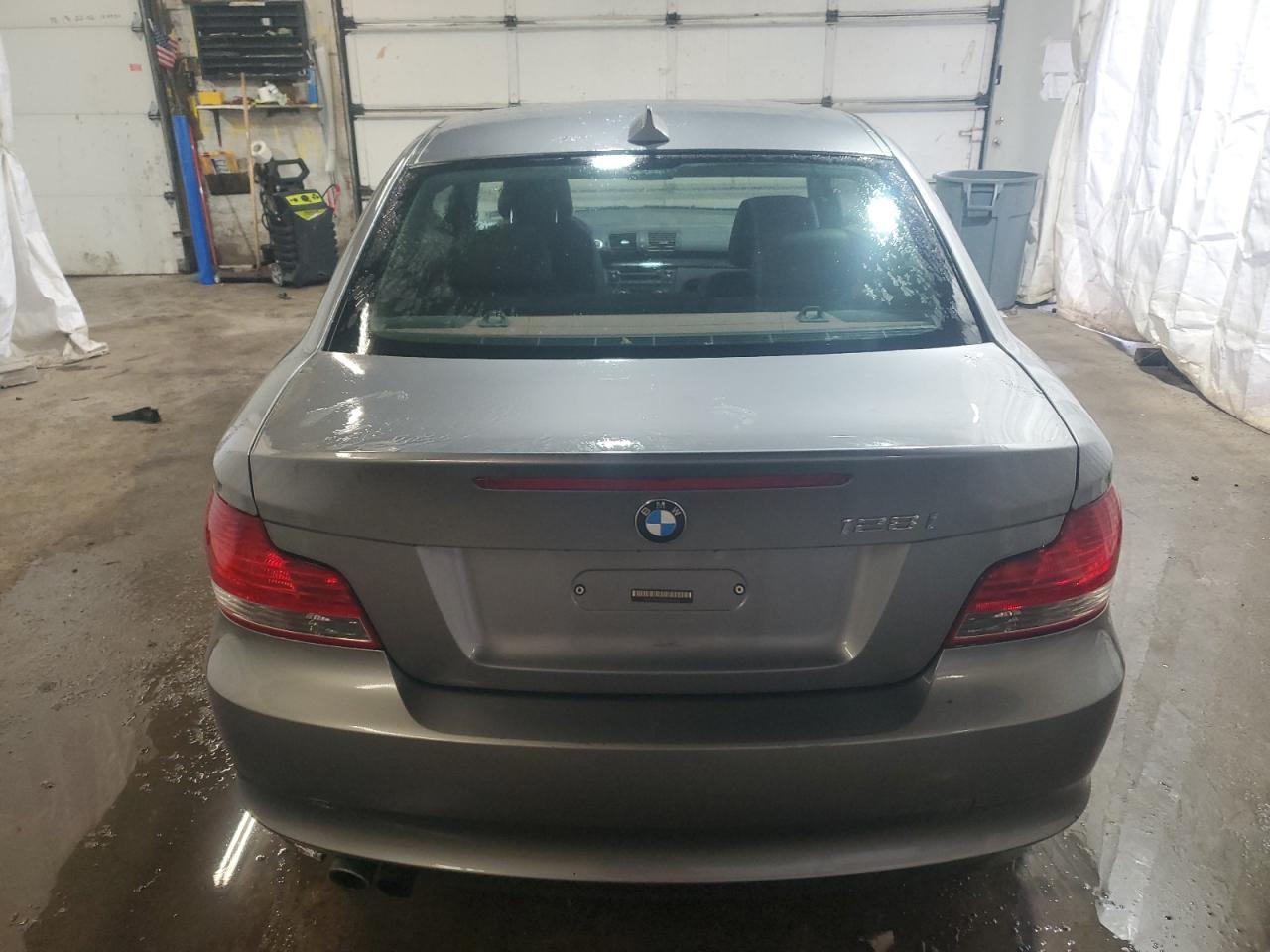 2010 Bmw 128 I Gray vin: WBAUP7C53AVF07833