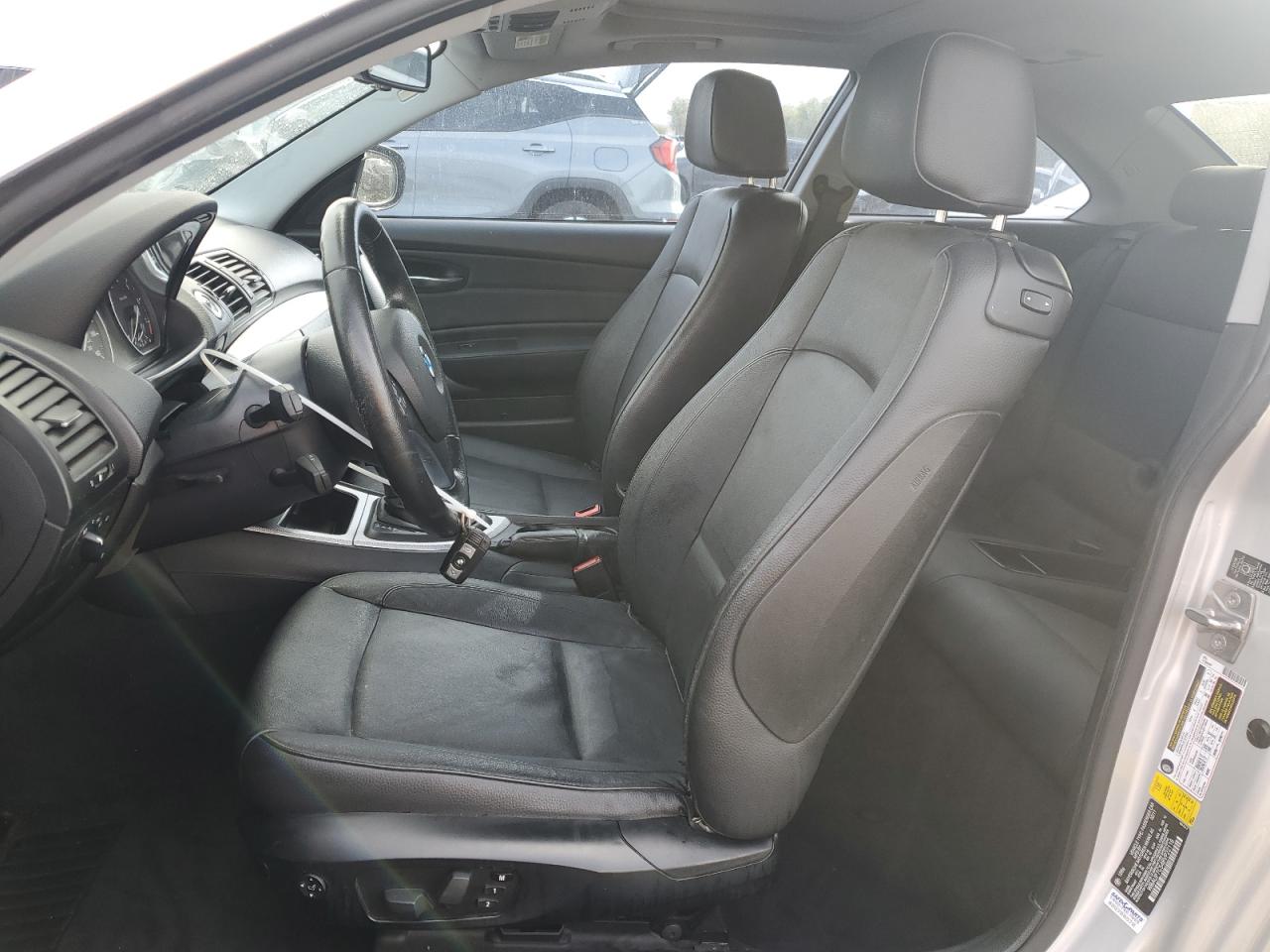 2011 Bmw 128 I Silver vin: WBAUP7C54BVP22118