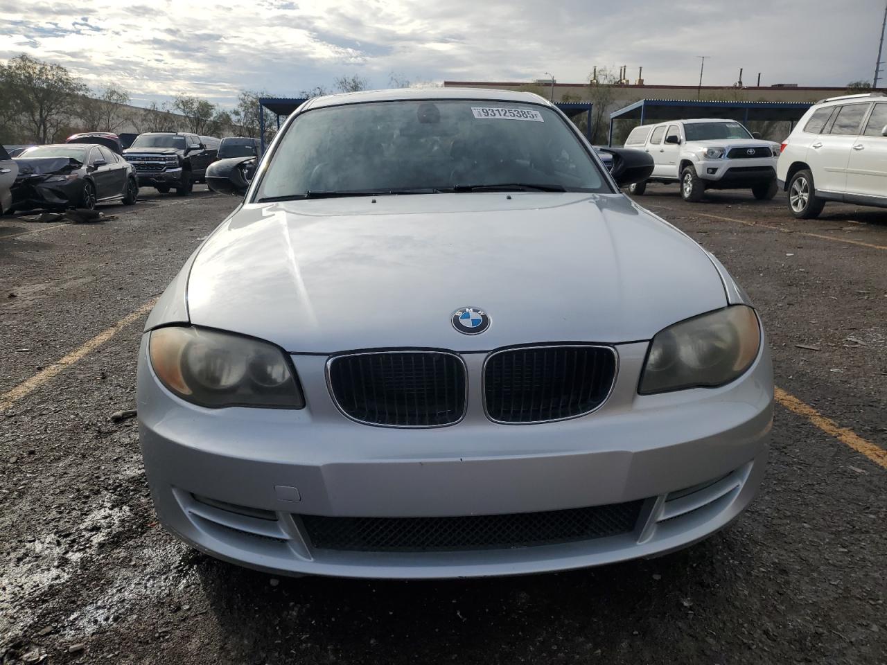 2011 Bmw 128 I Silver vin: WBAUP7C54BVP22118