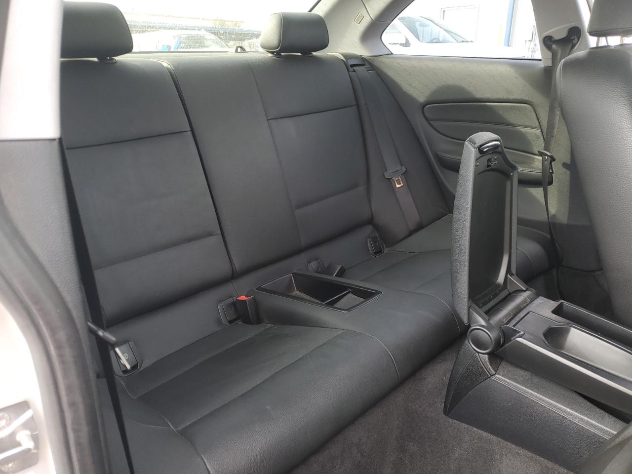 2011 Bmw 128 I Silver vin: WBAUP7C54BVP22118