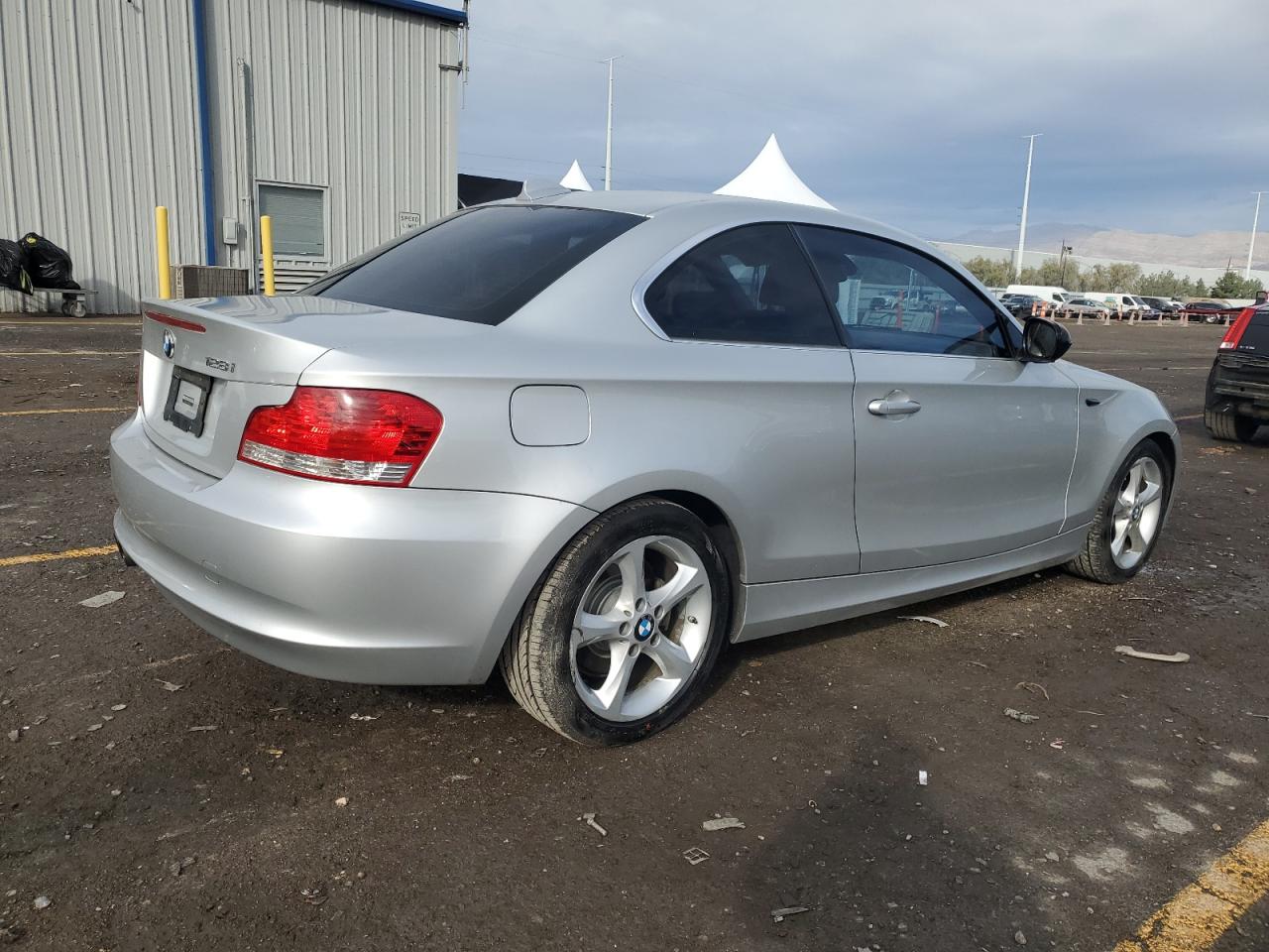 2011 Bmw 128 I Silver vin: WBAUP7C54BVP22118