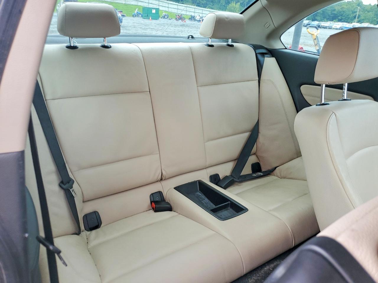 2012 Bmw 128 I Burgundy vin: WBAUP7C54CVP22685