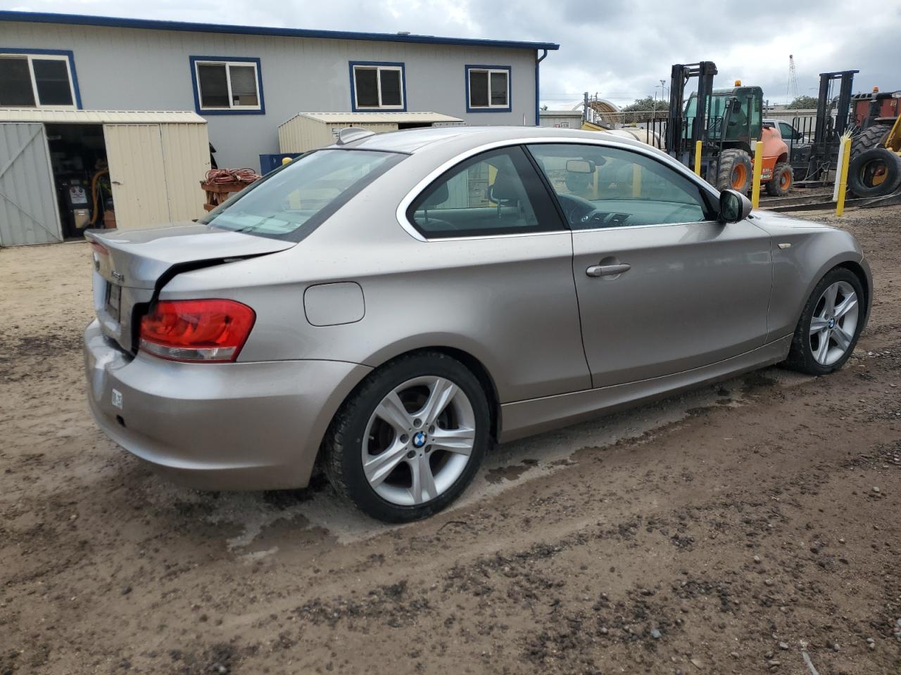 2012 Bmw 128 I Серебряный vin: WBAUP7C54CVP22704