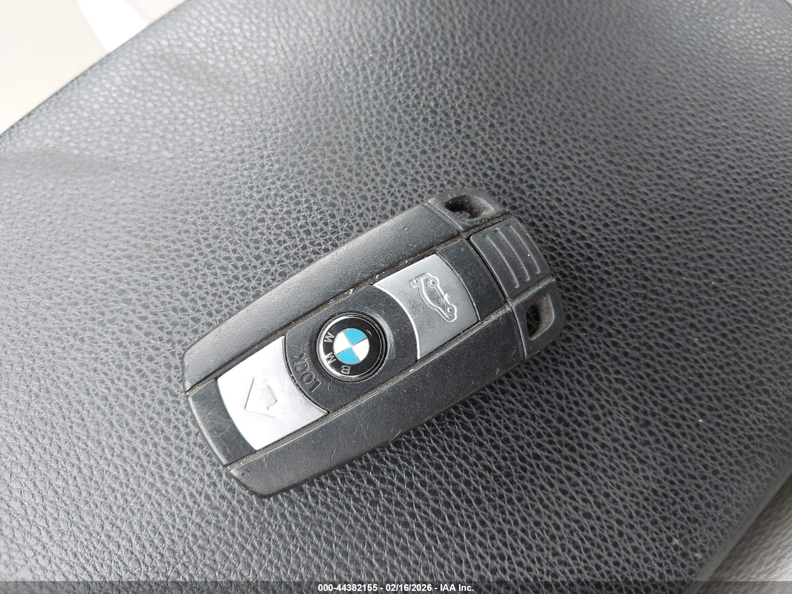 2013 Bmw 128i   Black vin: WBAUP7C54DVP24549