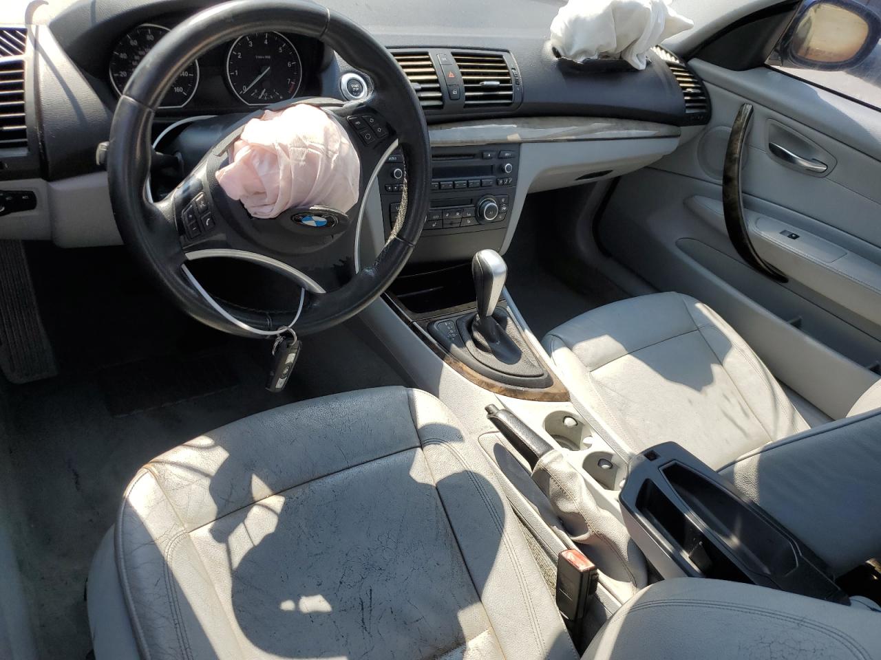 2010 Bmw 128 I Серебряный vin: WBAUP7C55AVK76754