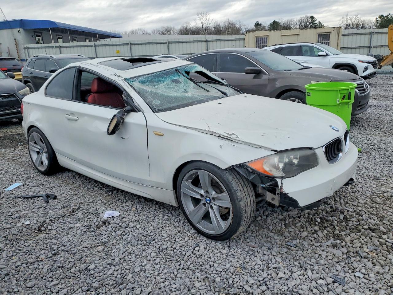 2010 Bmw 128 I White vin: WBAUP7C55AVK77452