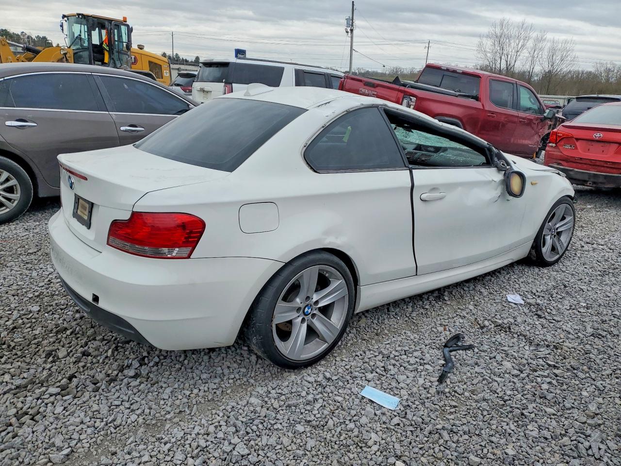 2010 Bmw 128 I White vin: WBAUP7C55AVK77452