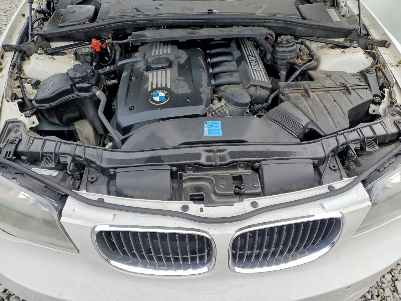 2010 Bmw 128 I White vin: WBAUP7C55AVK77452