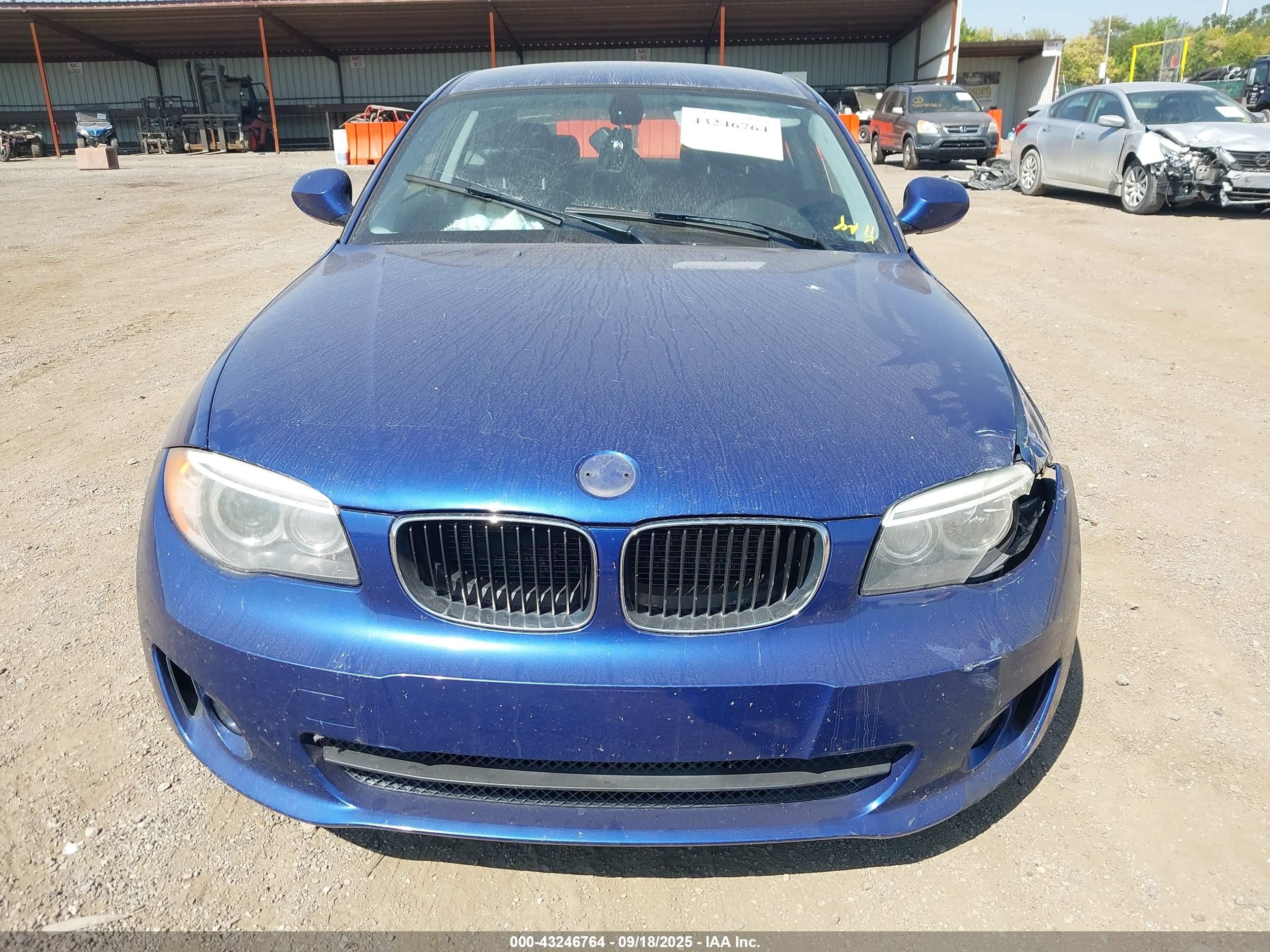 2012 Bmw 128i   Blue vin: WBAUP7C55CVP22579