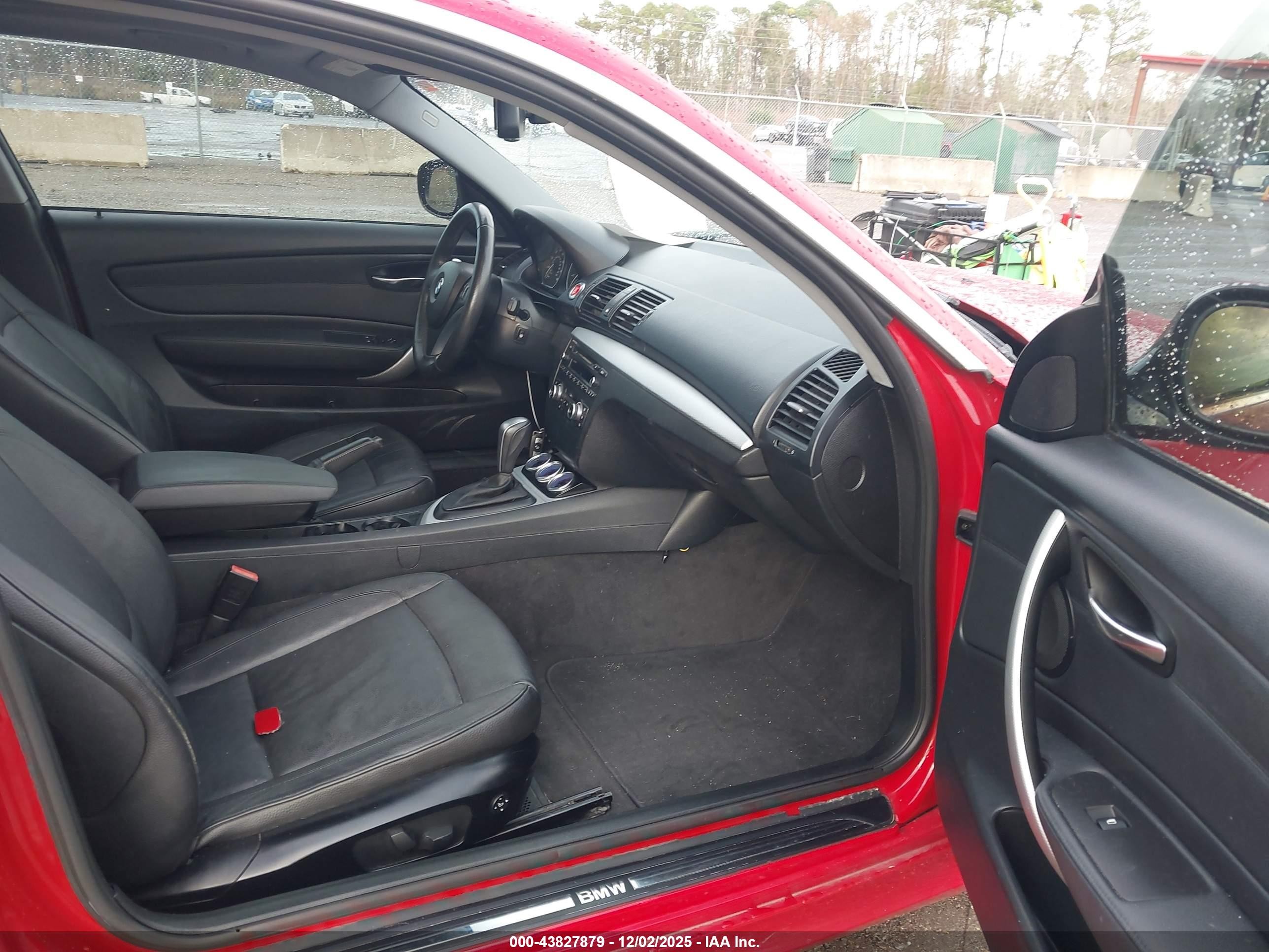 2012 Bmw 128i   Red vin: WBAUP7C55CVP23344
