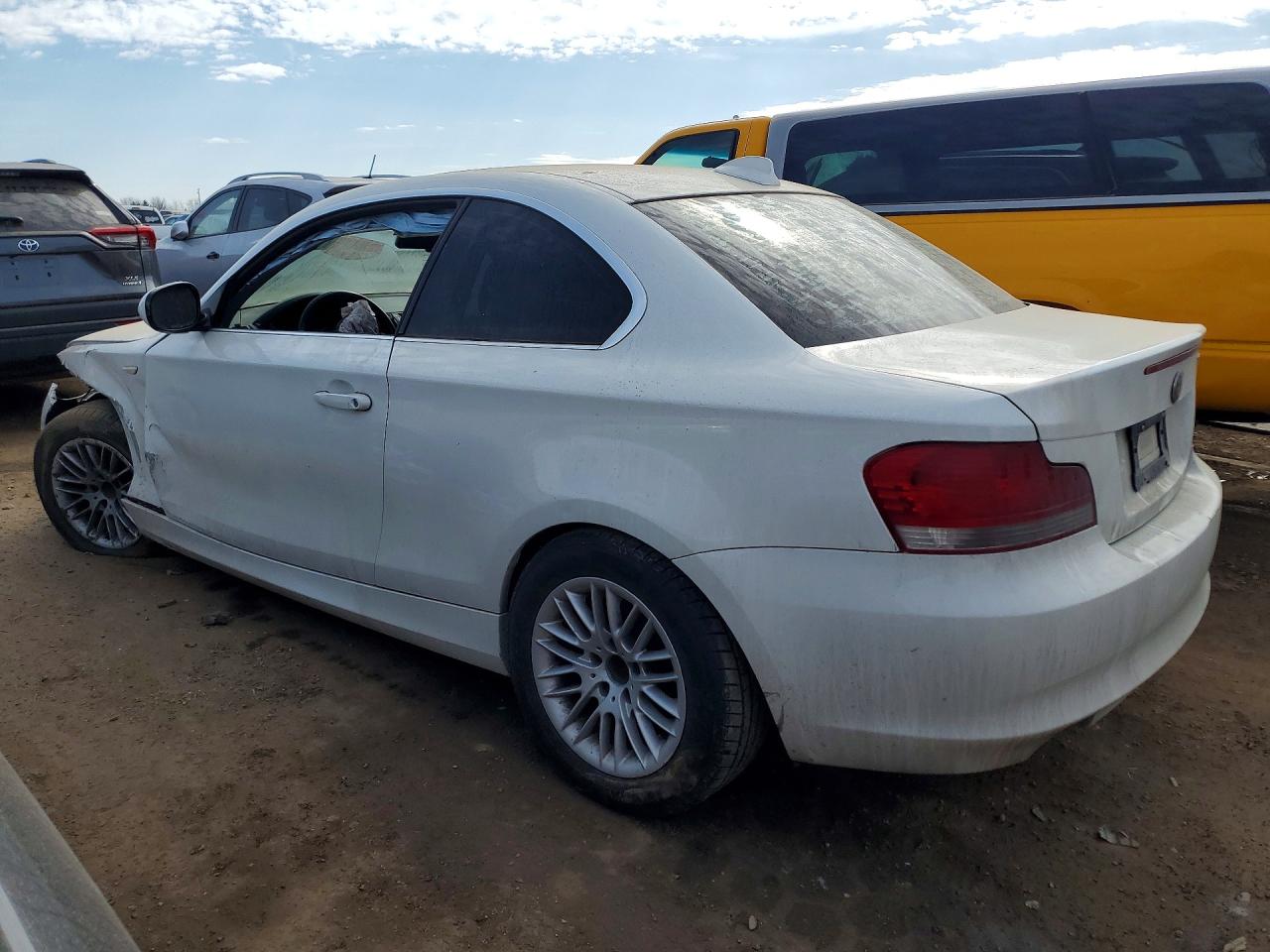 2010 Bmw 128 I White vin: WBAUP7C56AVK76682
