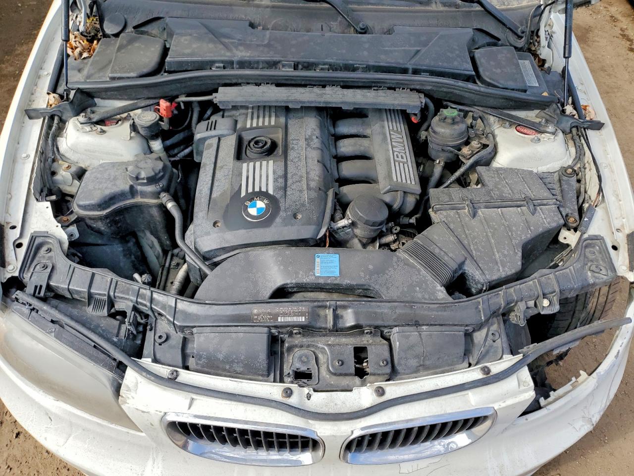 2010 Bmw 128 I White vin: WBAUP7C56AVK76682