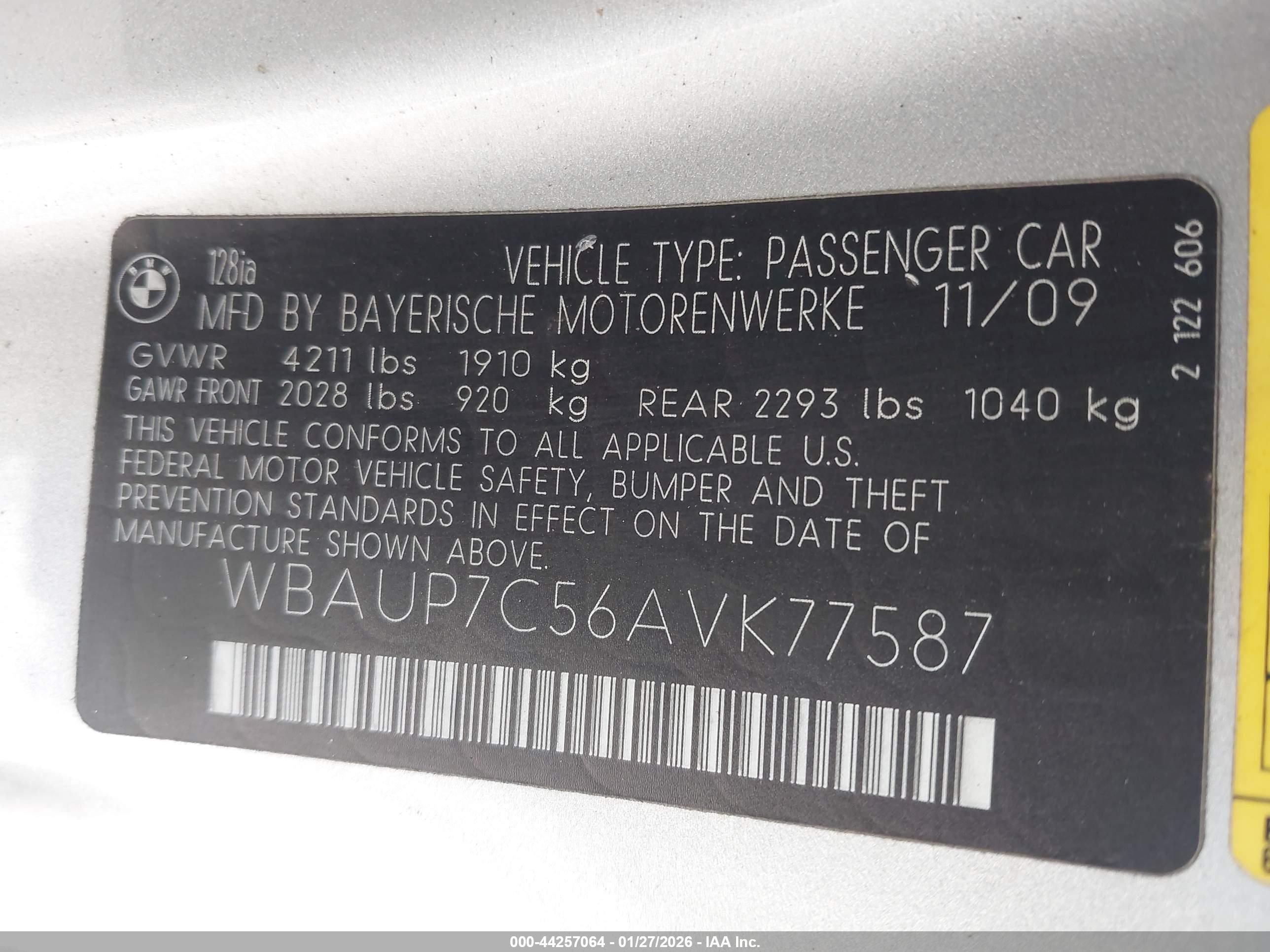 2010 Bmw 128i   Silver vin: WBAUP7C56AVK77587
