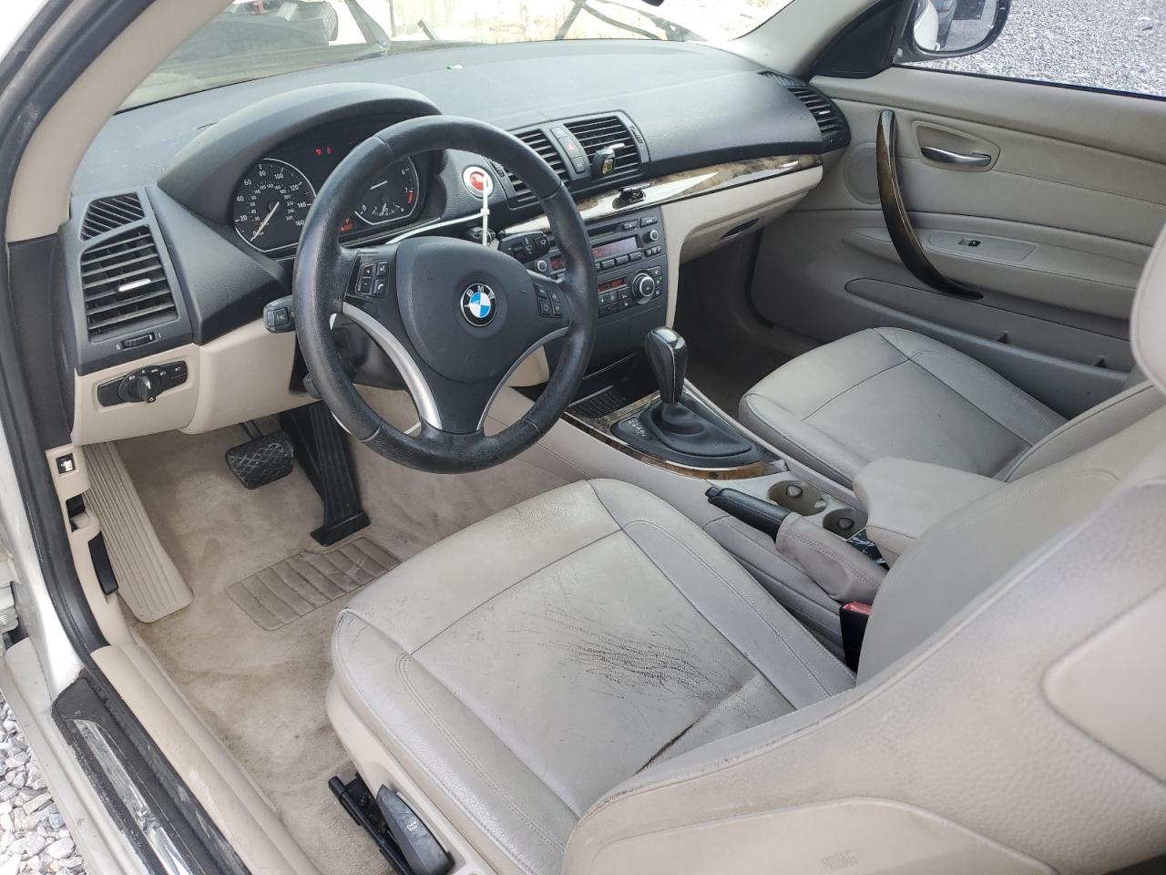 2011 Bmw 128 I Silver vin: WBAUP7C56BVP21729
