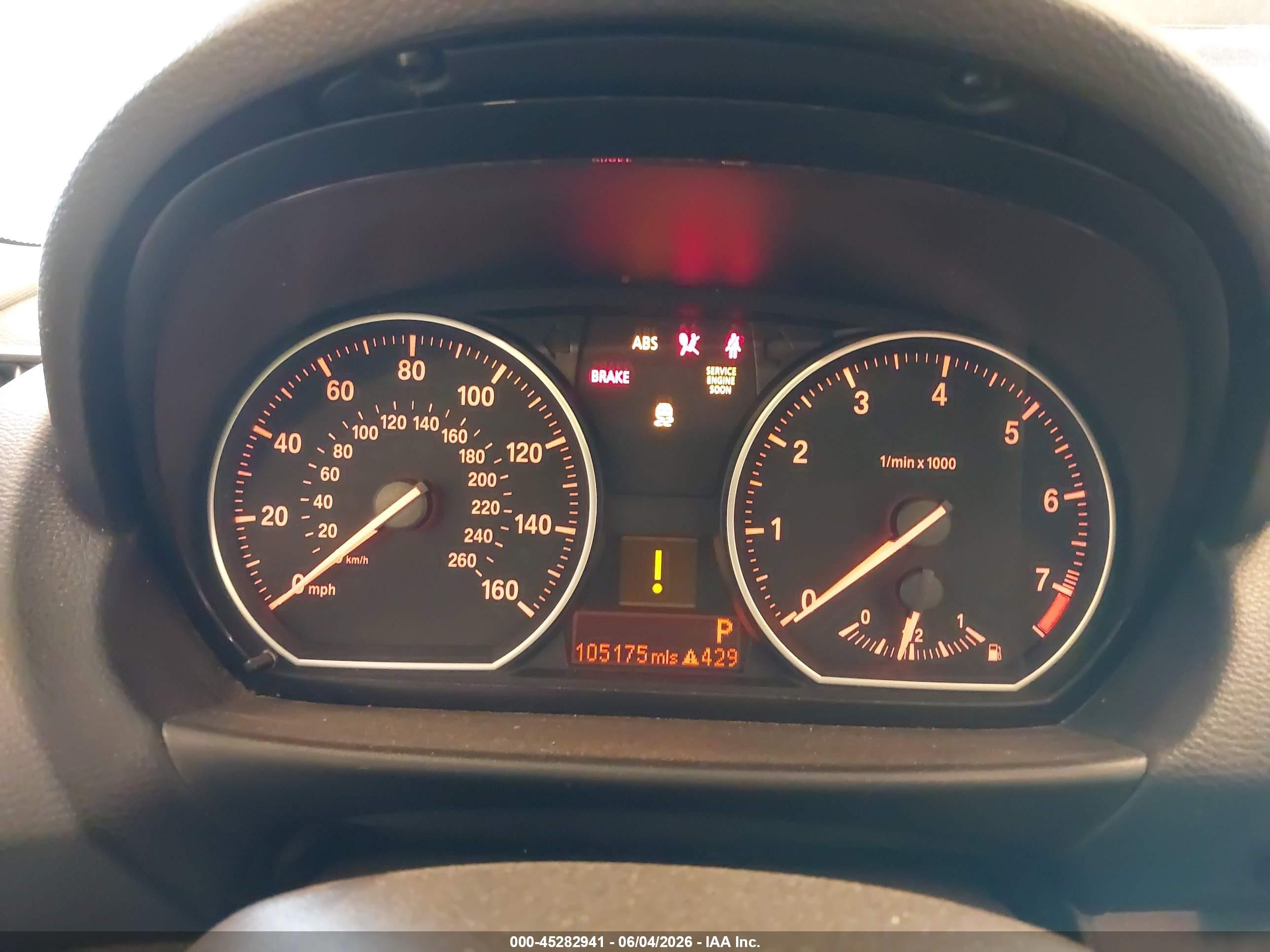 2012 Bmw 128i   Черный vin: WBAUP7C56CVP22736