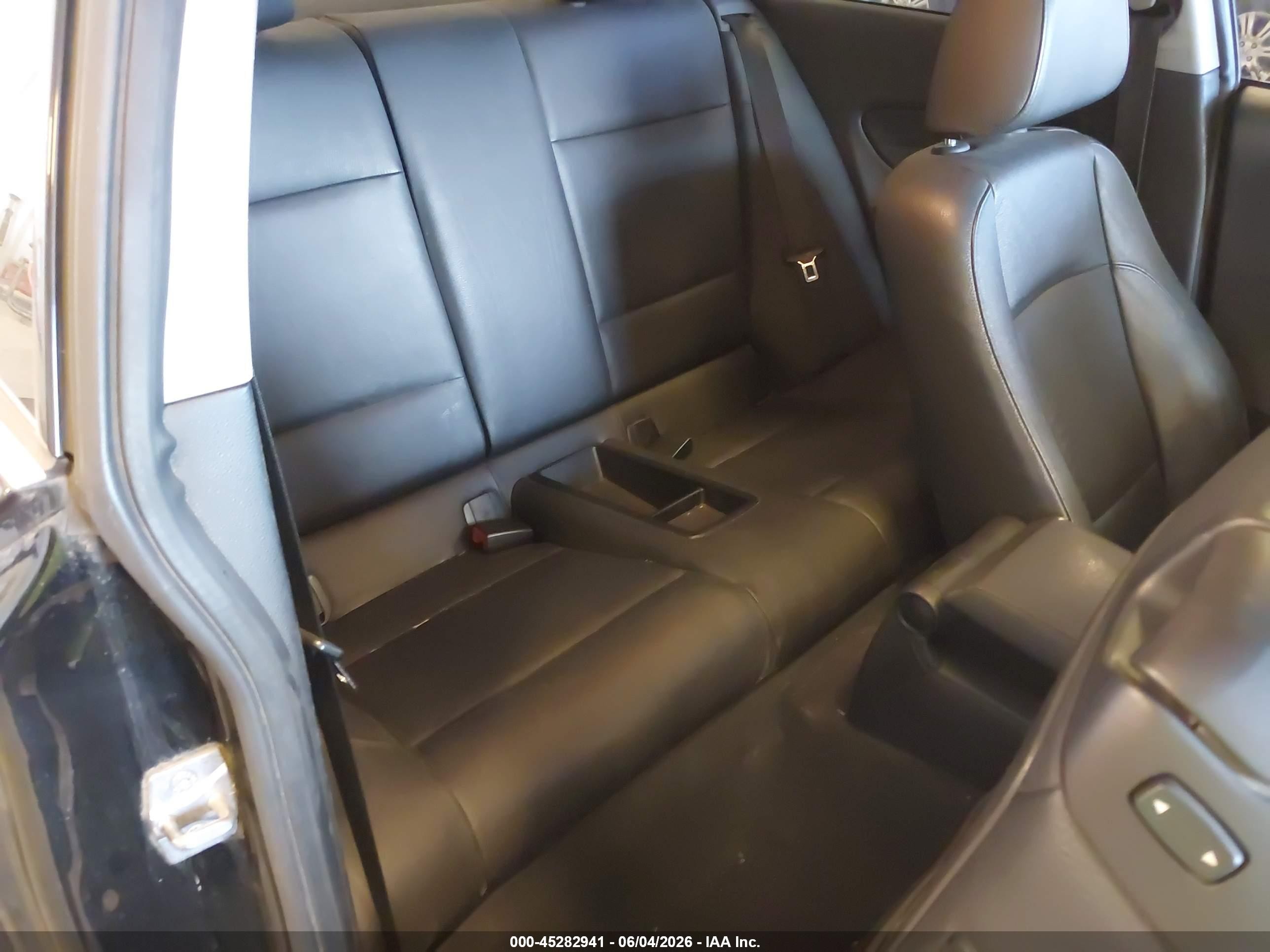 2012 Bmw 128i   Черный vin: WBAUP7C56CVP22736