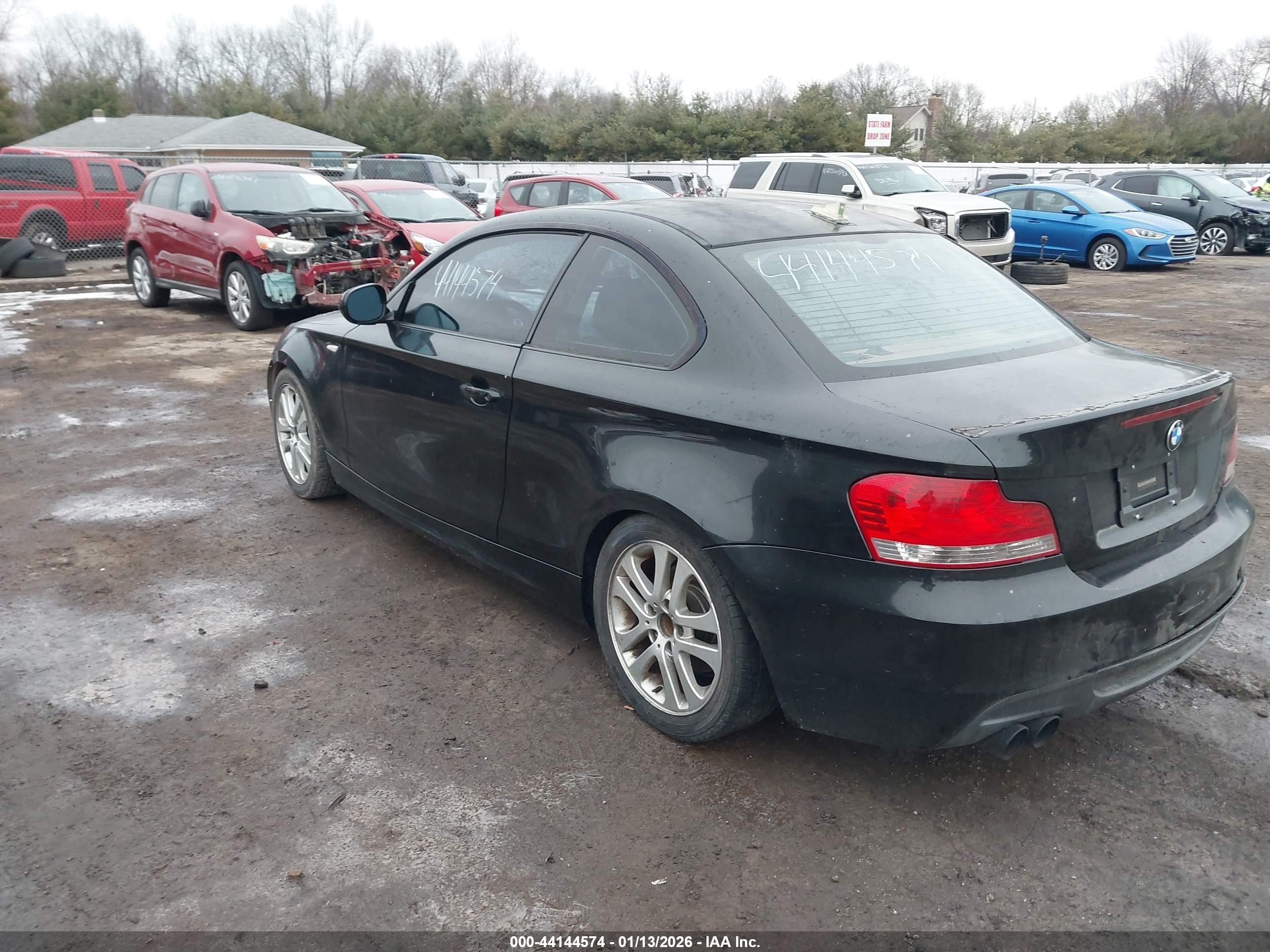 2010 Bmw 128i   Black vin: WBAUP7C57AVK77386