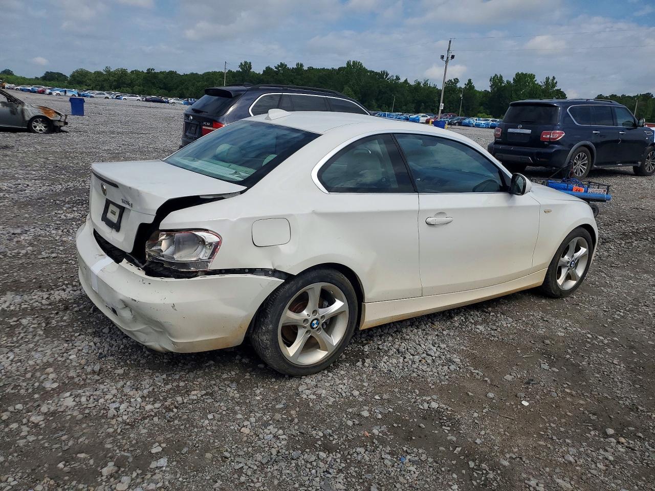2011 Bmw 128 I White vin: WBAUP7C57BVP21514