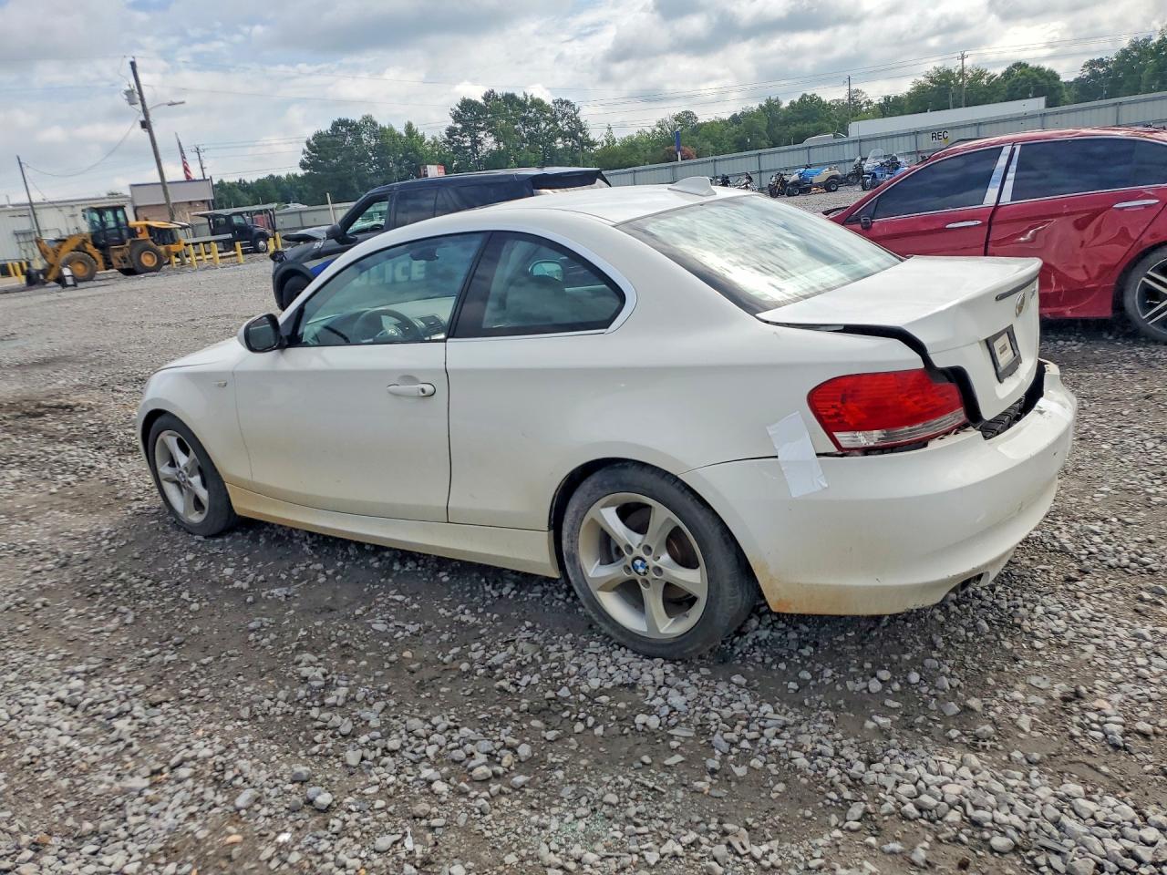 2011 Bmw 128 I White vin: WBAUP7C57BVP21514