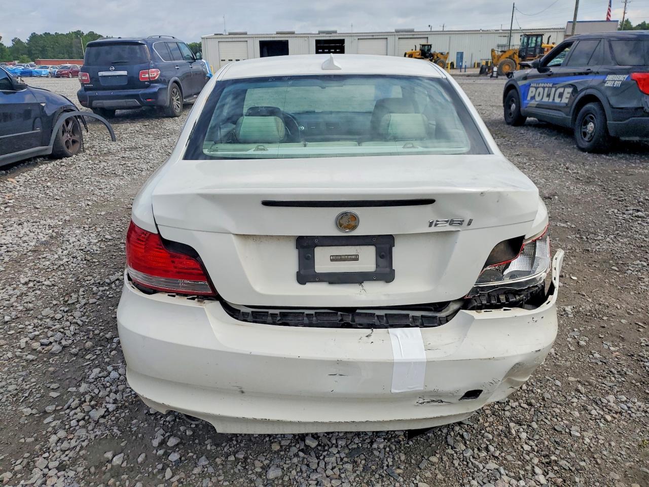 2011 Bmw 128 I White vin: WBAUP7C57BVP21514