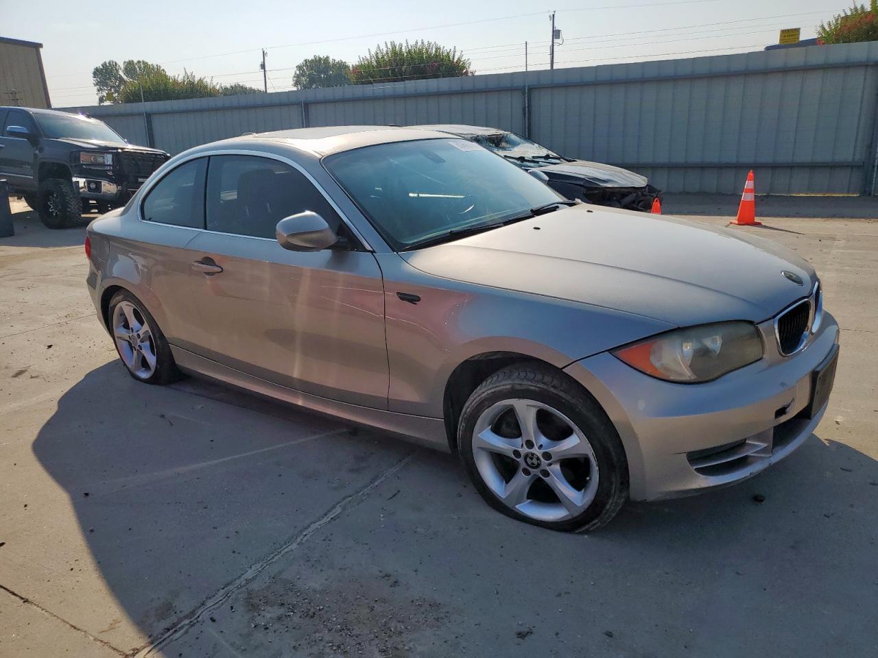 2010 Bmw 128 I Silver vin: WBAUP7C58AVK76750