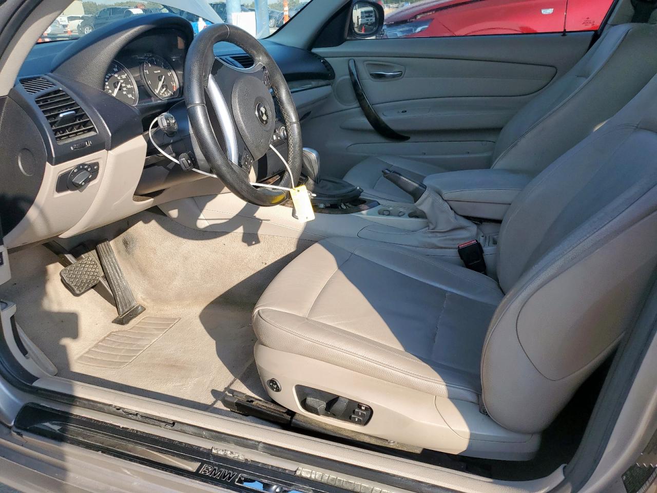2010 Bmw 128 I Silver vin: WBAUP7C58AVK76750