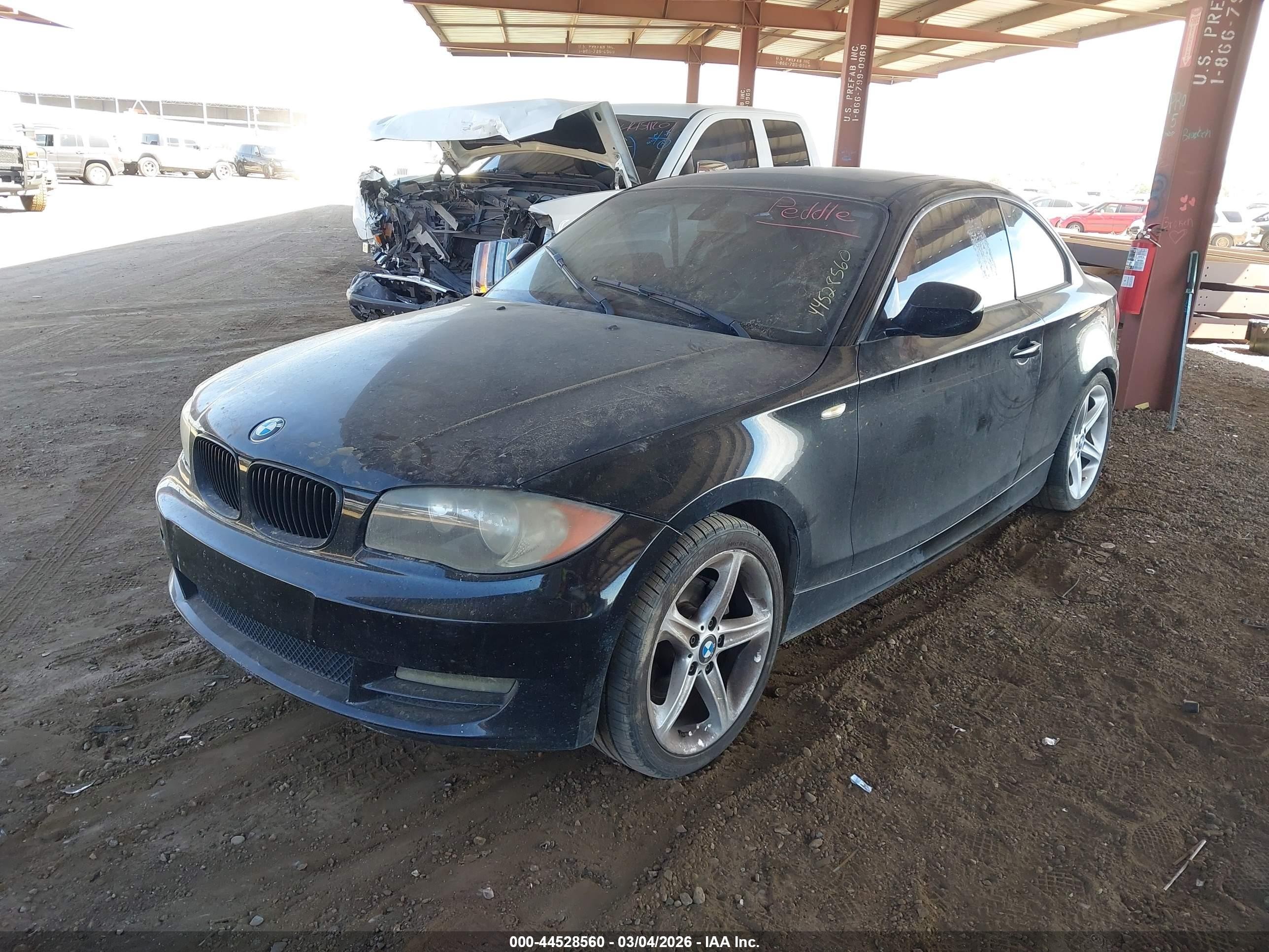 2011 Bmw 128i   Black vin: WBAUP7C58BVK79312