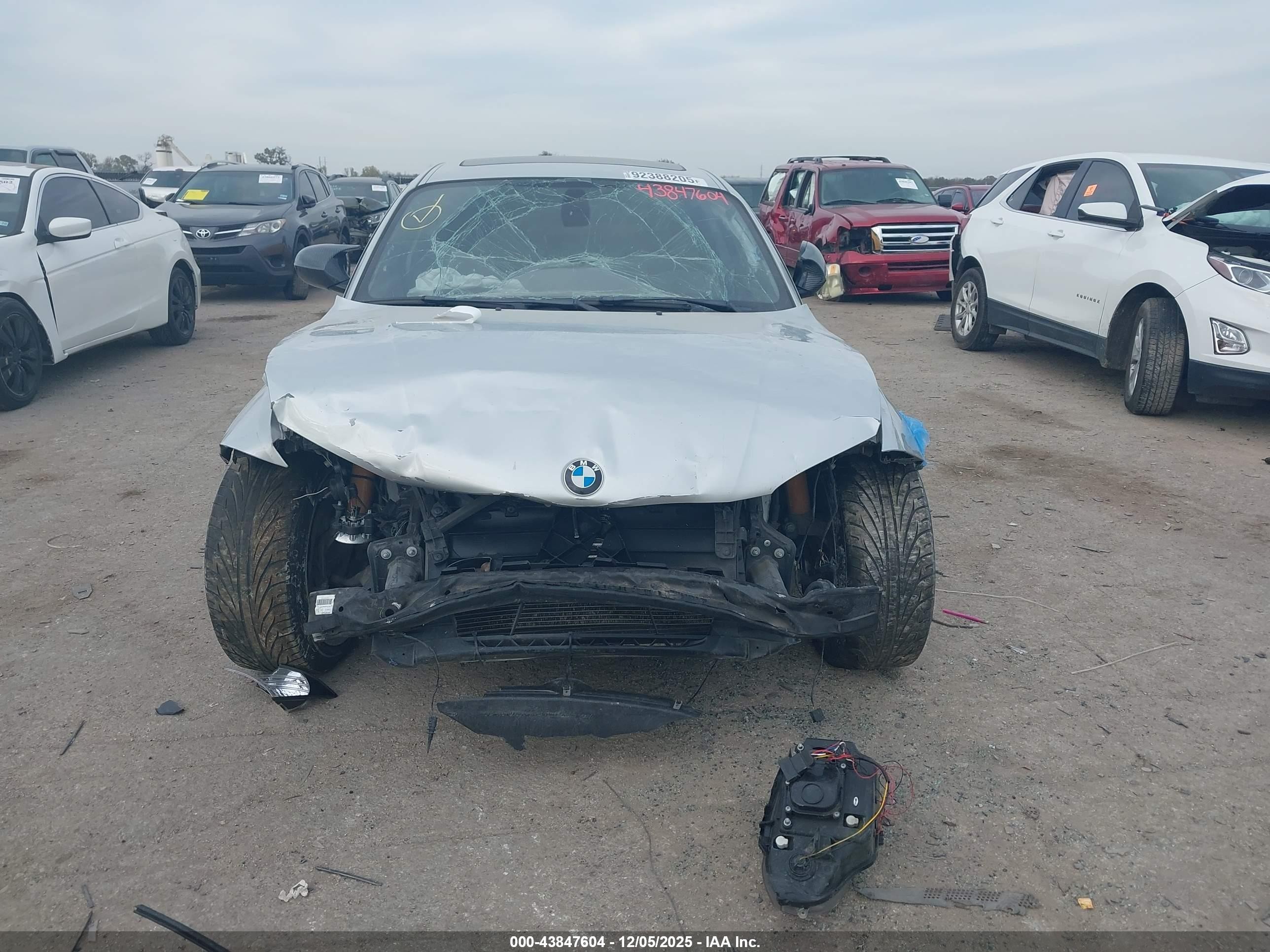 2012 Bmw 128i   Silver vin: WBAUP7C58CVP22639