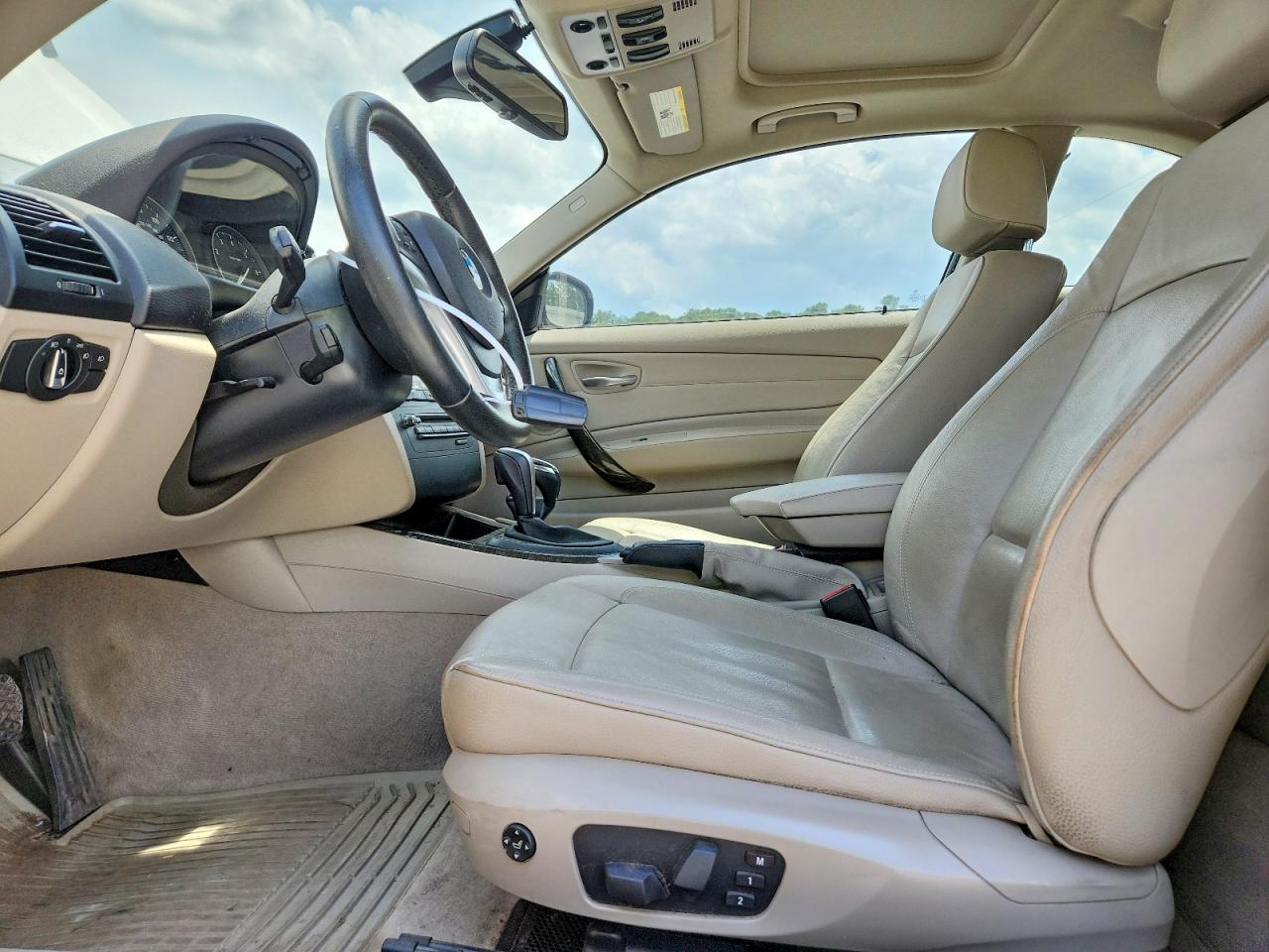2012 Bmw 128 I White vin: WBAUP7C58CVP24097