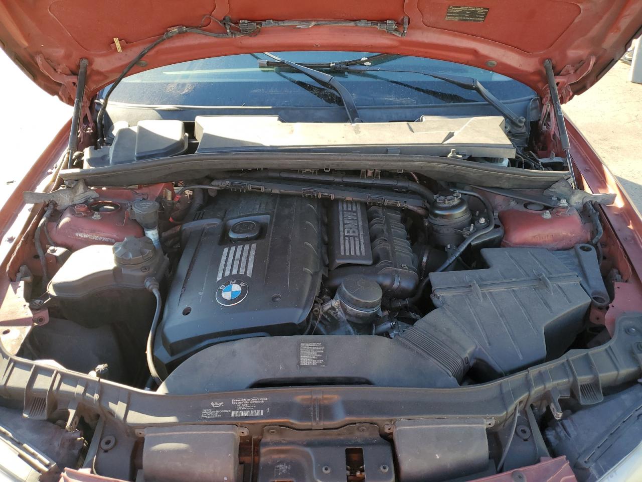 2013 Bmw 128 I Красный vin: WBAUP7C59DVP25079
