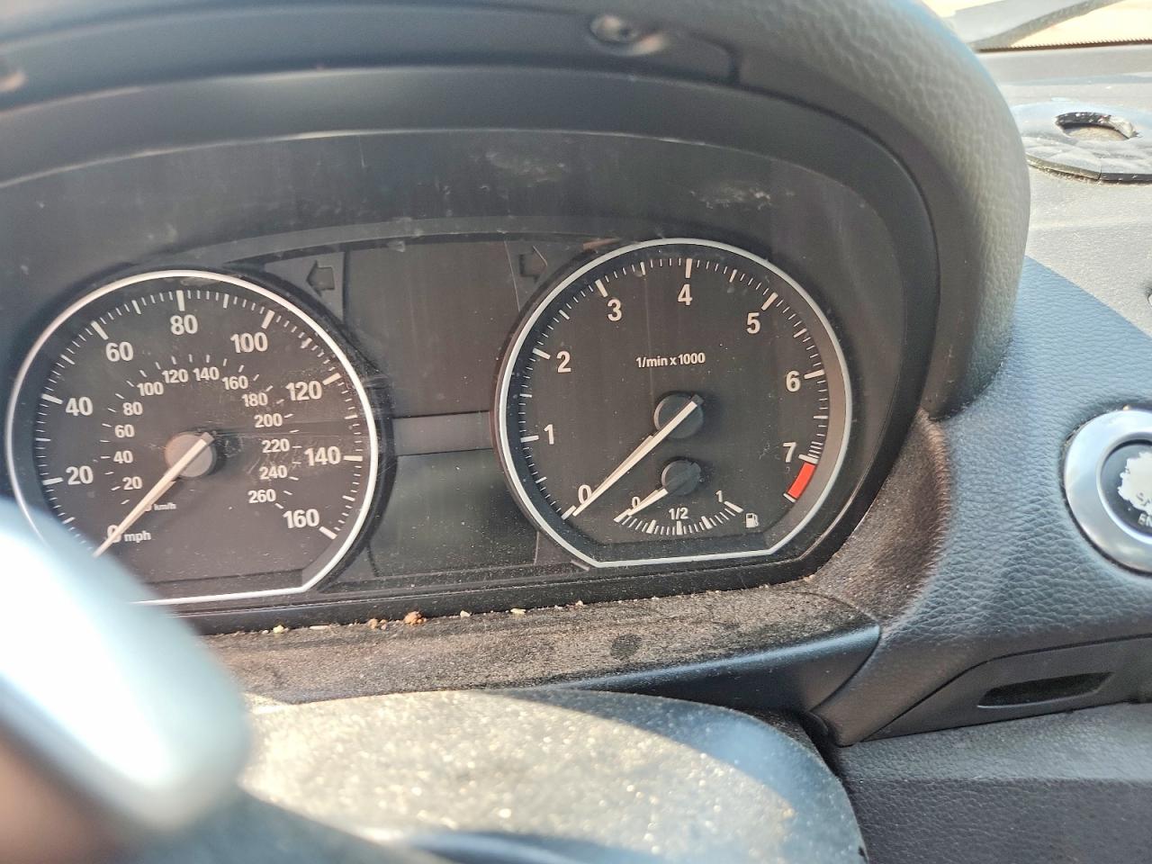 2010 Bmw 128 I Red vin: WBAUP7C5XAVK77088