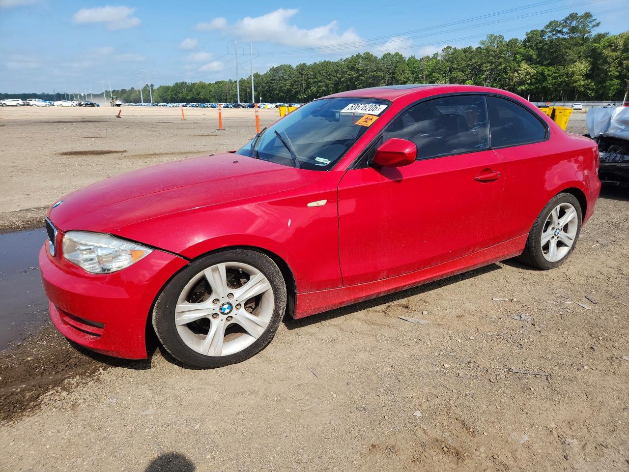 2010 Bmw 128 I Red vin: WBAUP7C5XAVK77088