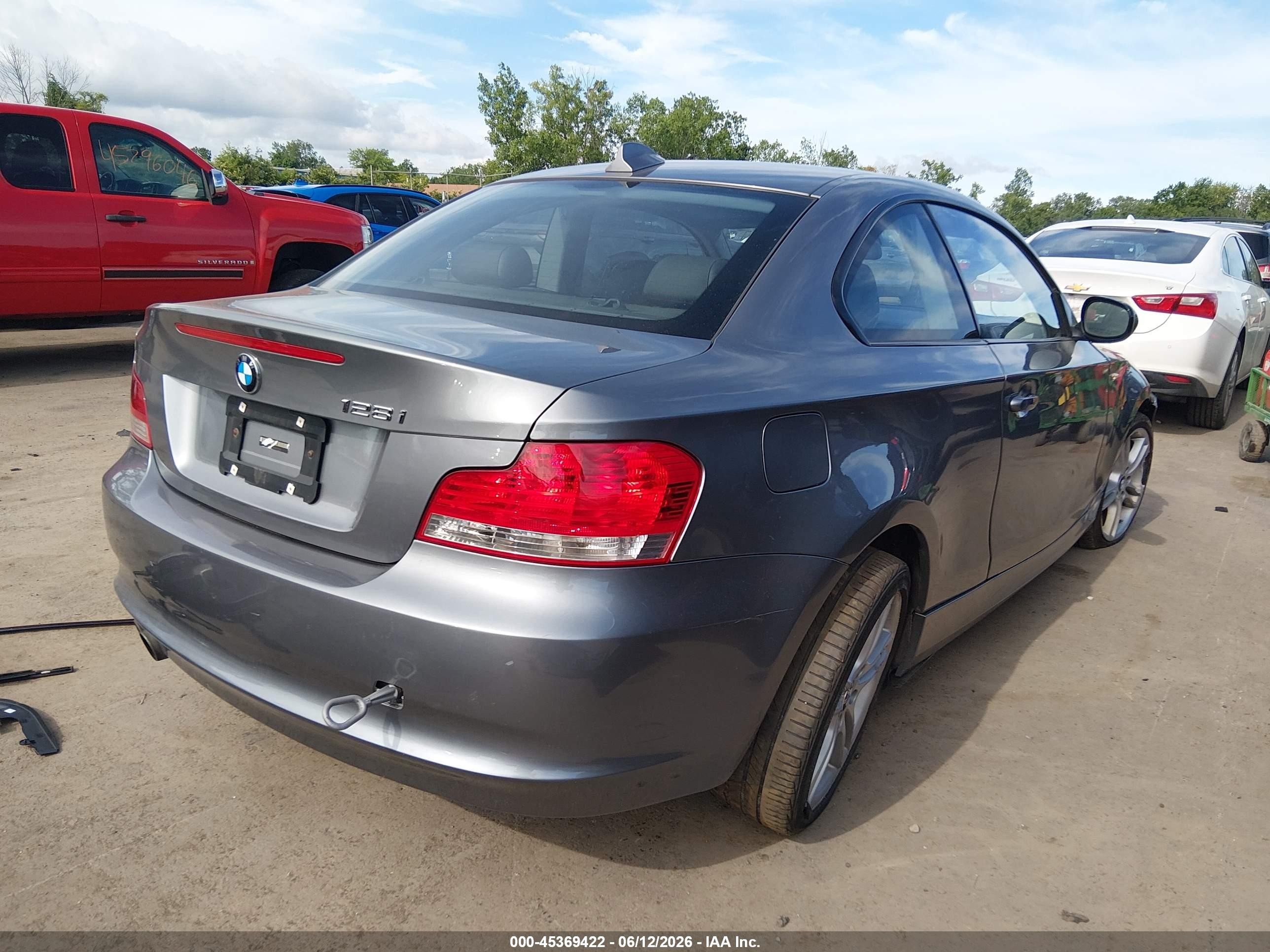2011 Bmw 128i   Gray vin: WBAUP7C5XBVP21152