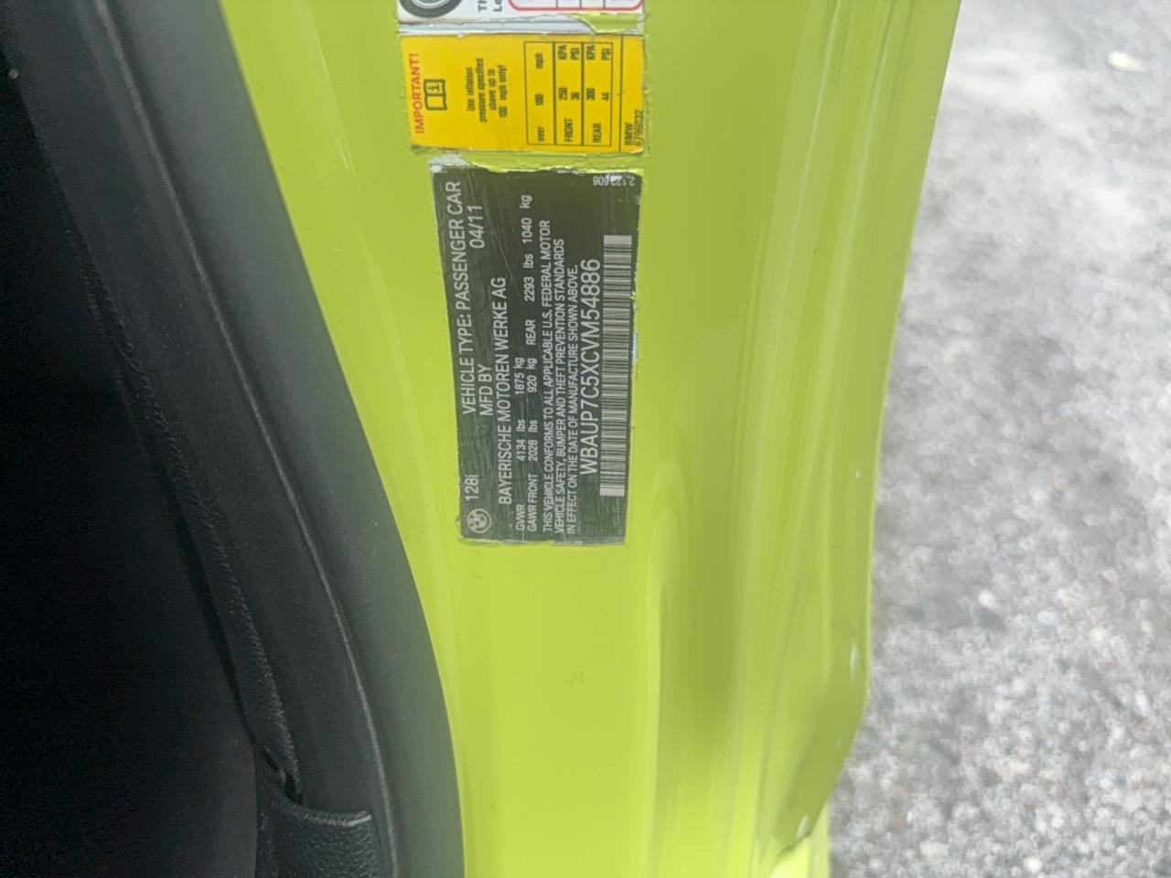 2012 Bmw 128 I Green vin: WBAUP7C5XCVM54886