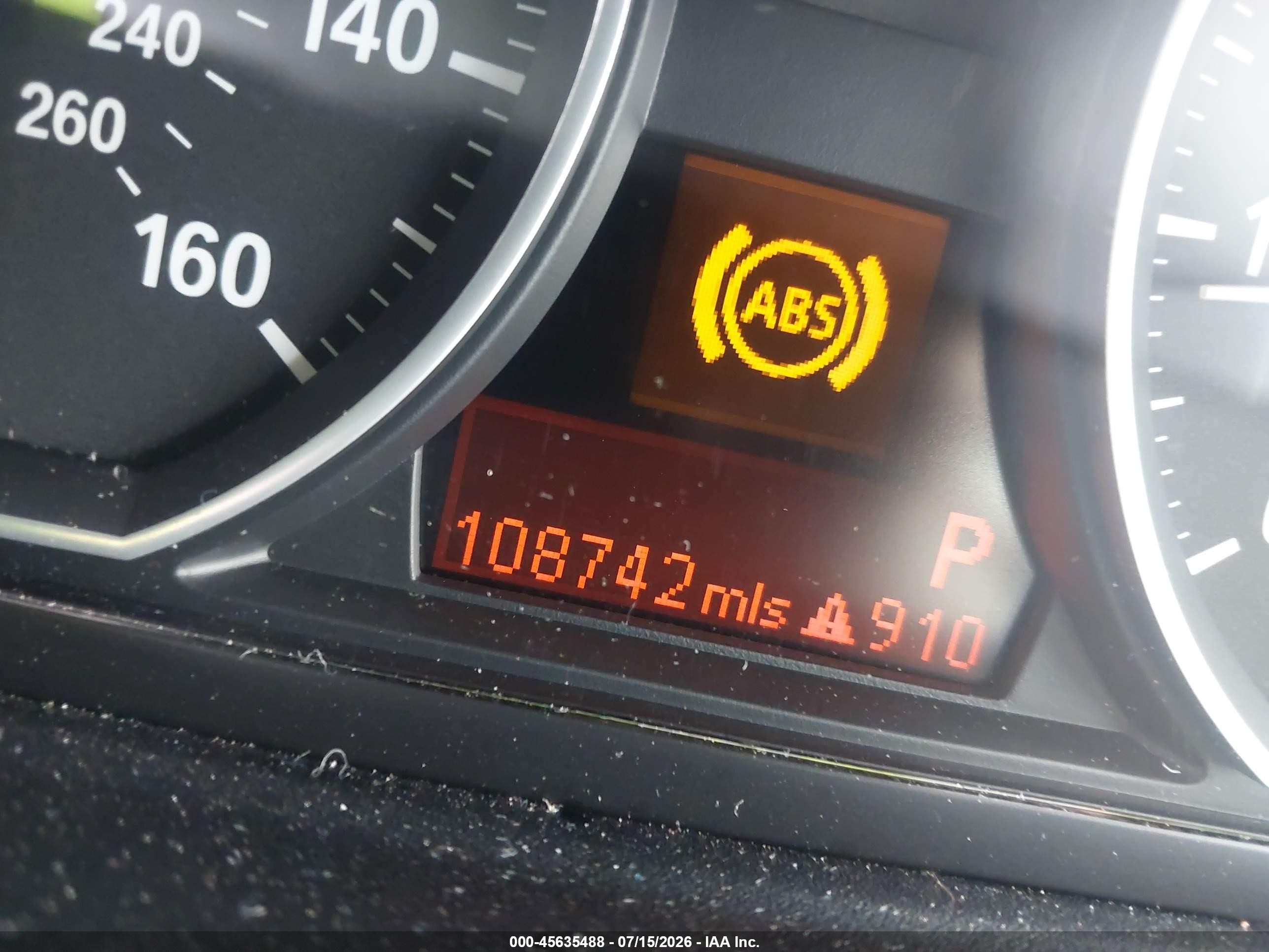 2013 Bmw 128i   Silver vin: WBAUP7C5XDVP24376