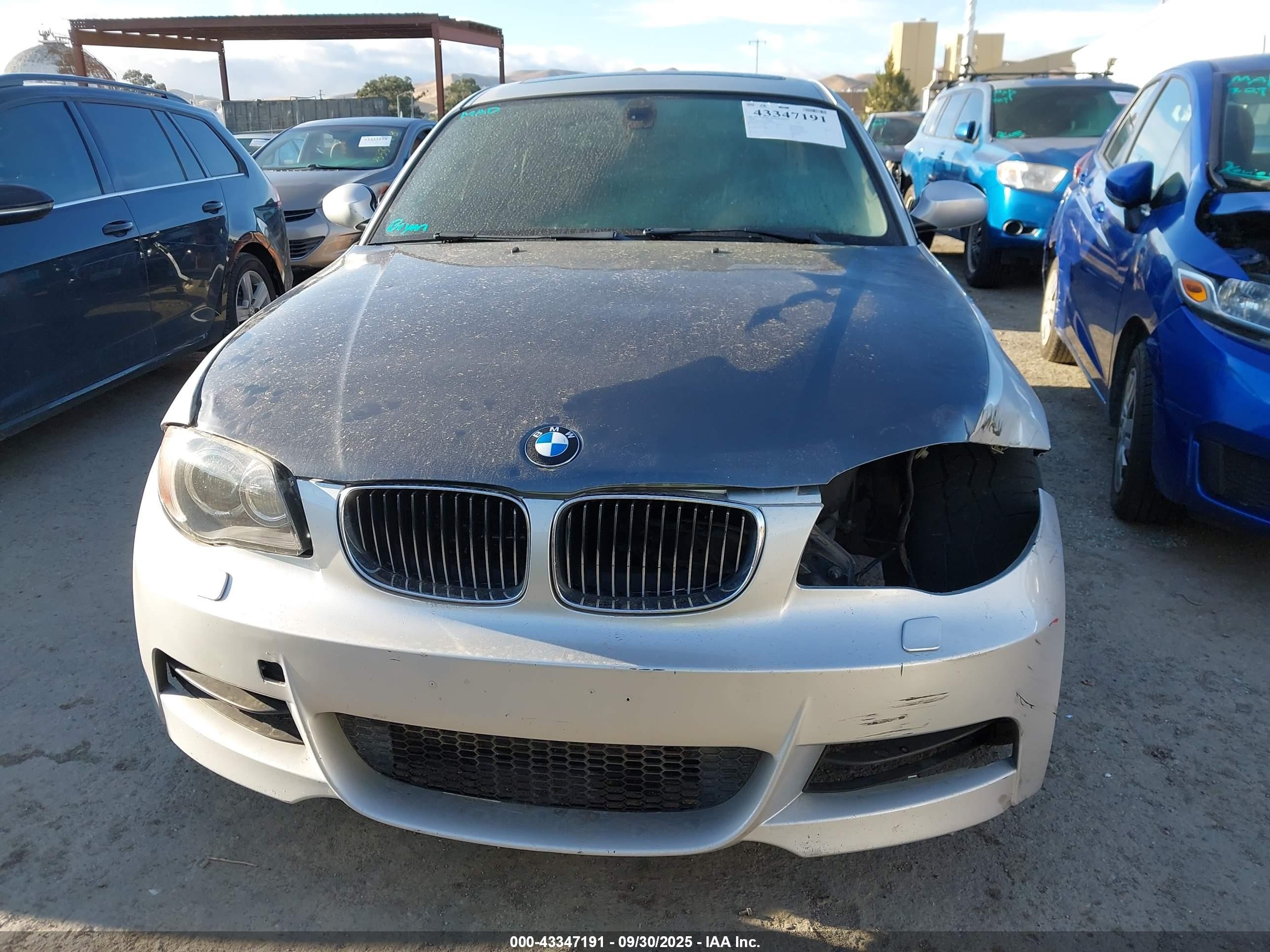 2008 Bmw 128i   Silver vin: WBAUP93518VF45731