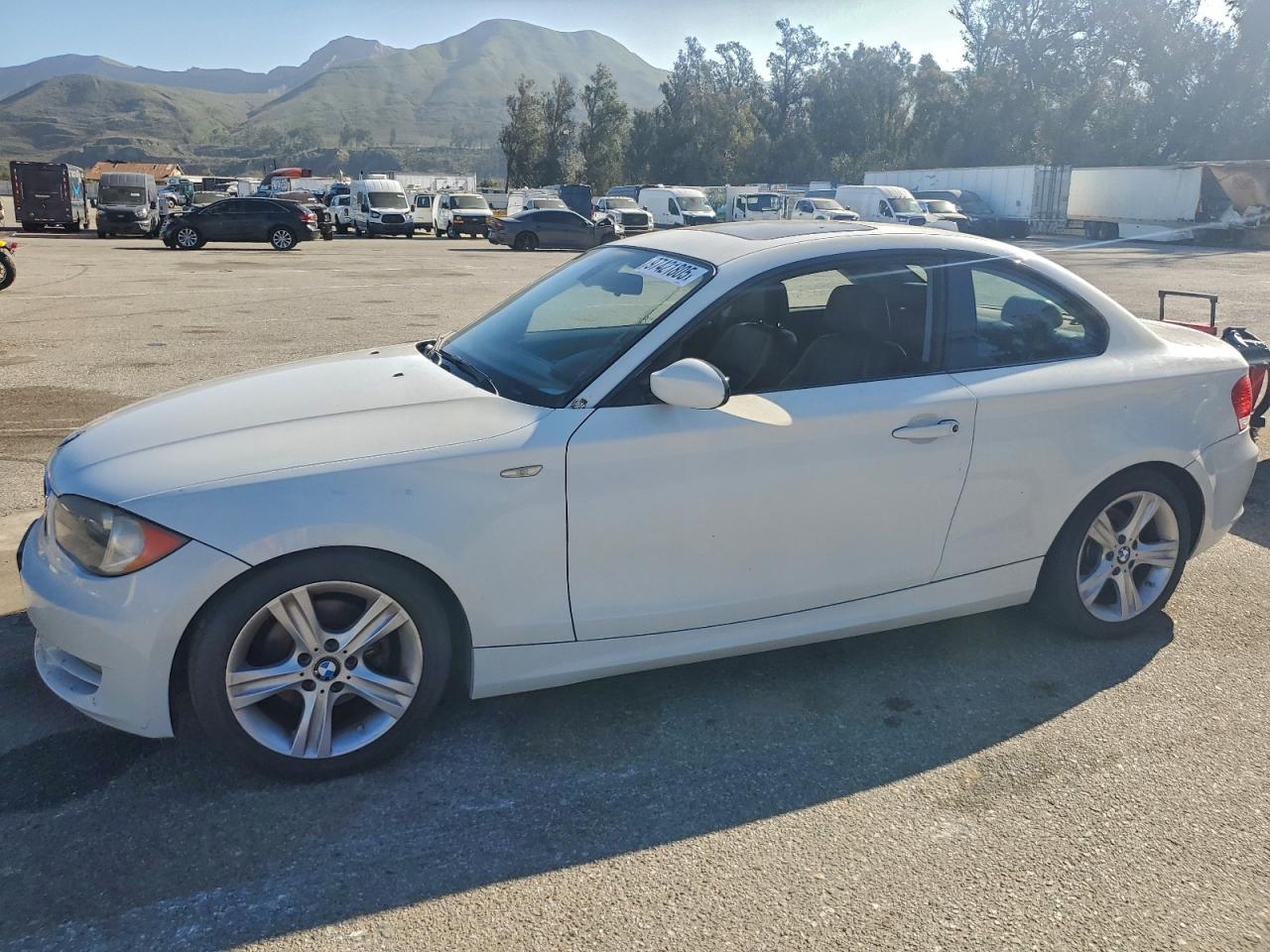 2009 Bmw 128 I White vin: WBAUP93519VF49201