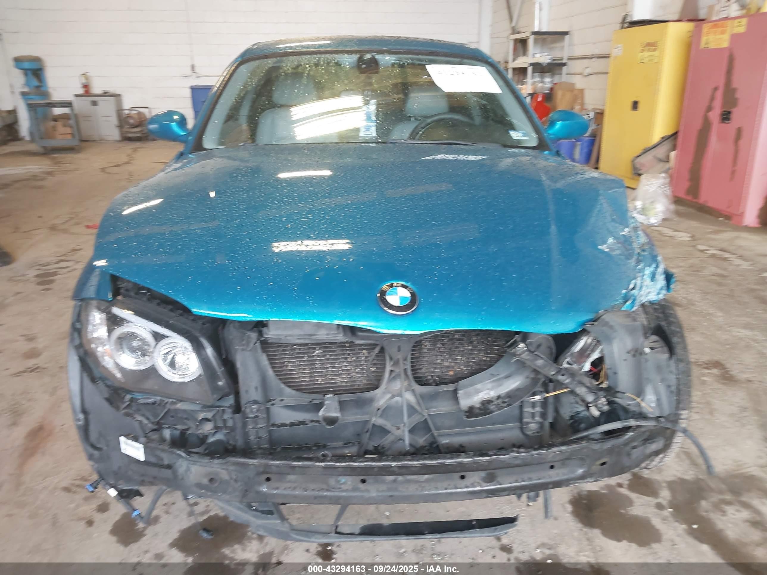 2009 Bmw 128i   Бирюзовый vin: WBAUP93539VF48972