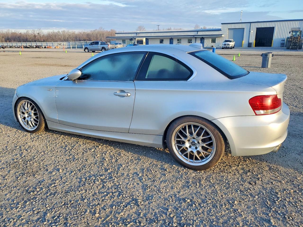 2009 Bmw 128 I Silver vin: WBAUP93579VF48764