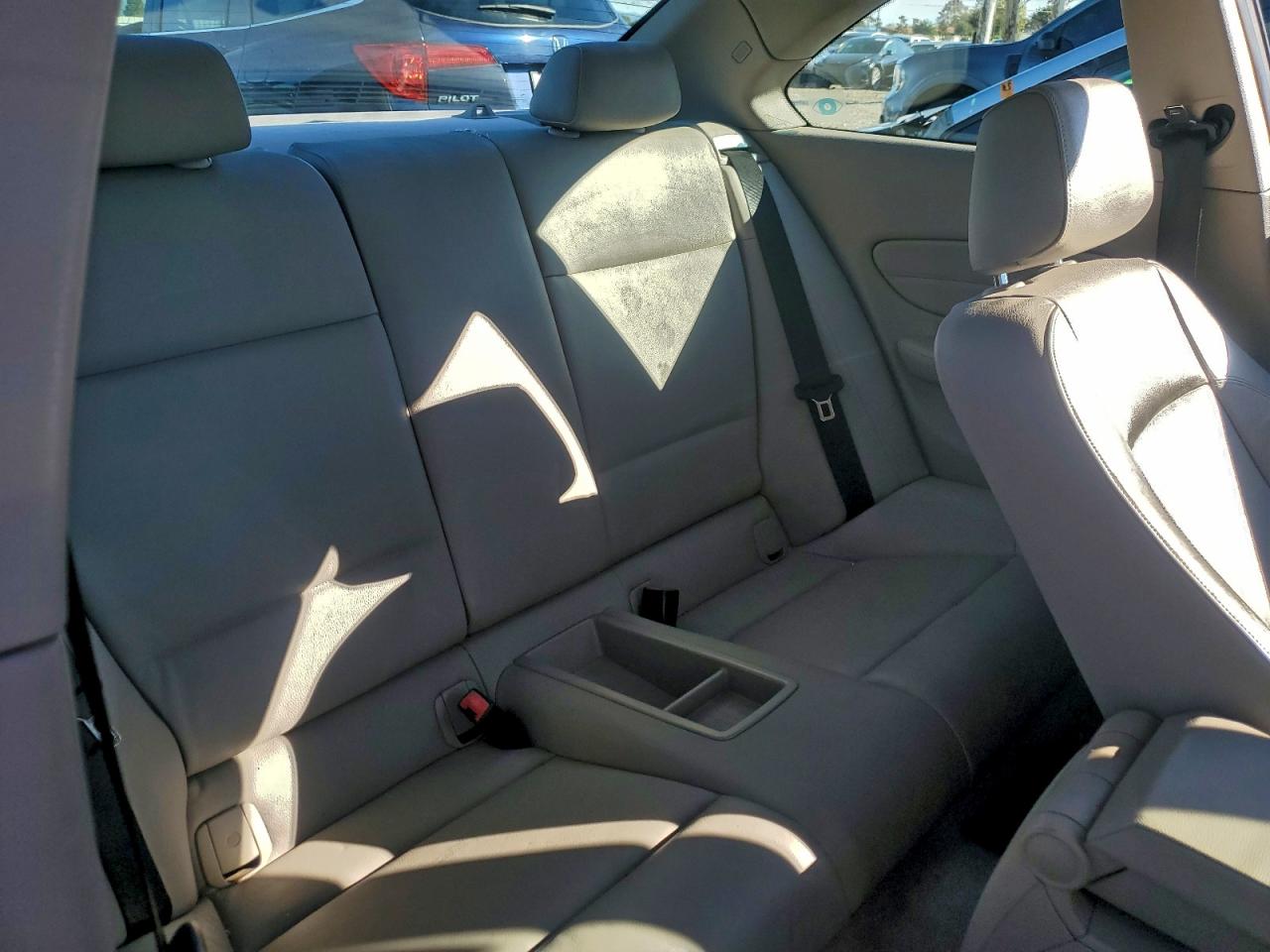 2008 Bmw 128 I Бежевый vin: WBAUP93588VF45791