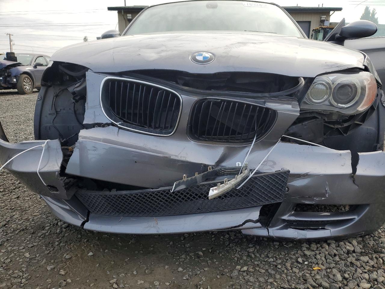 2009 Bmw 128 I Silver vin: WBAUP93599VF45865