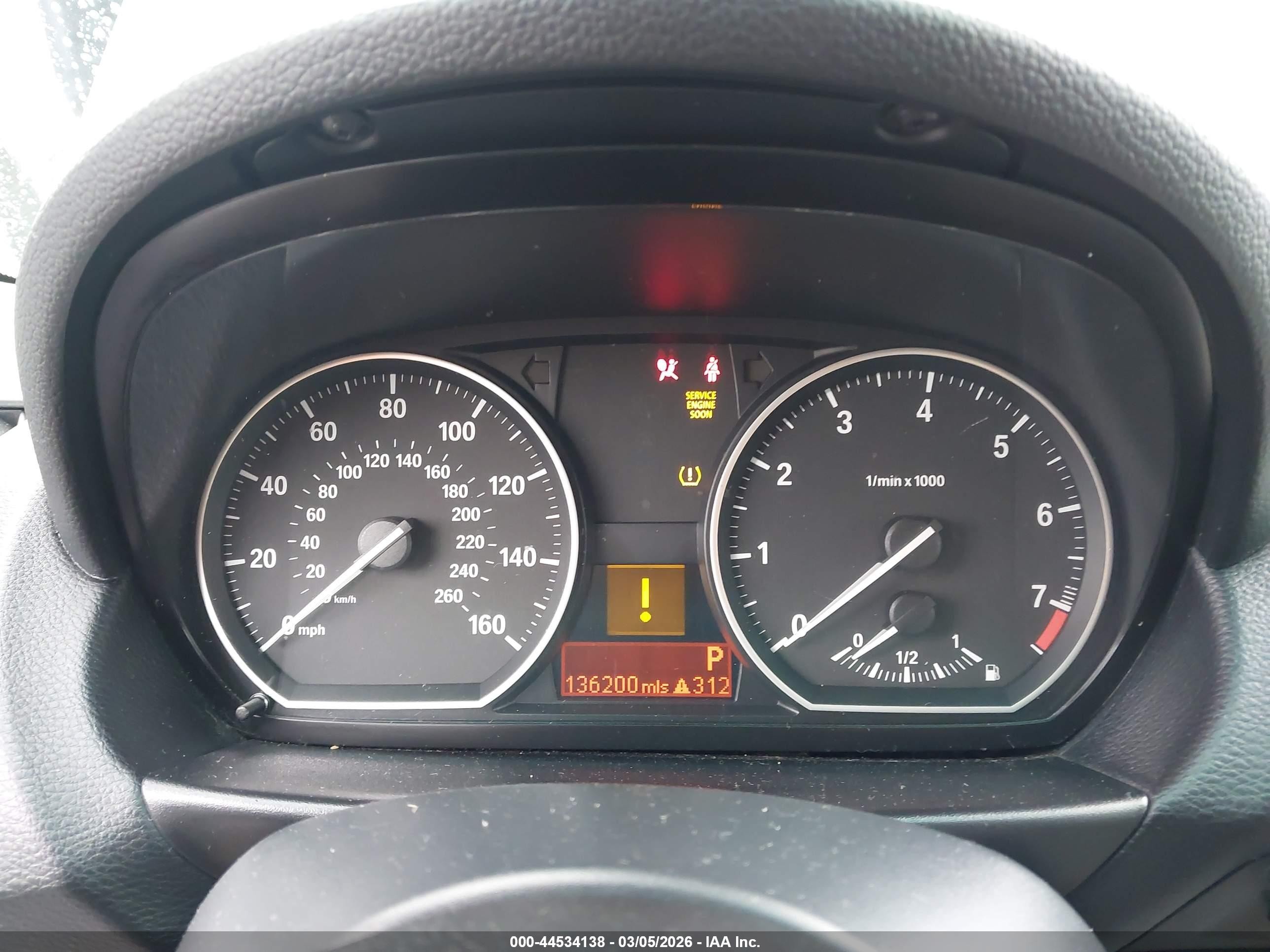 2009 Bmw 128i   Gold vin: WBAUP93599VF49303