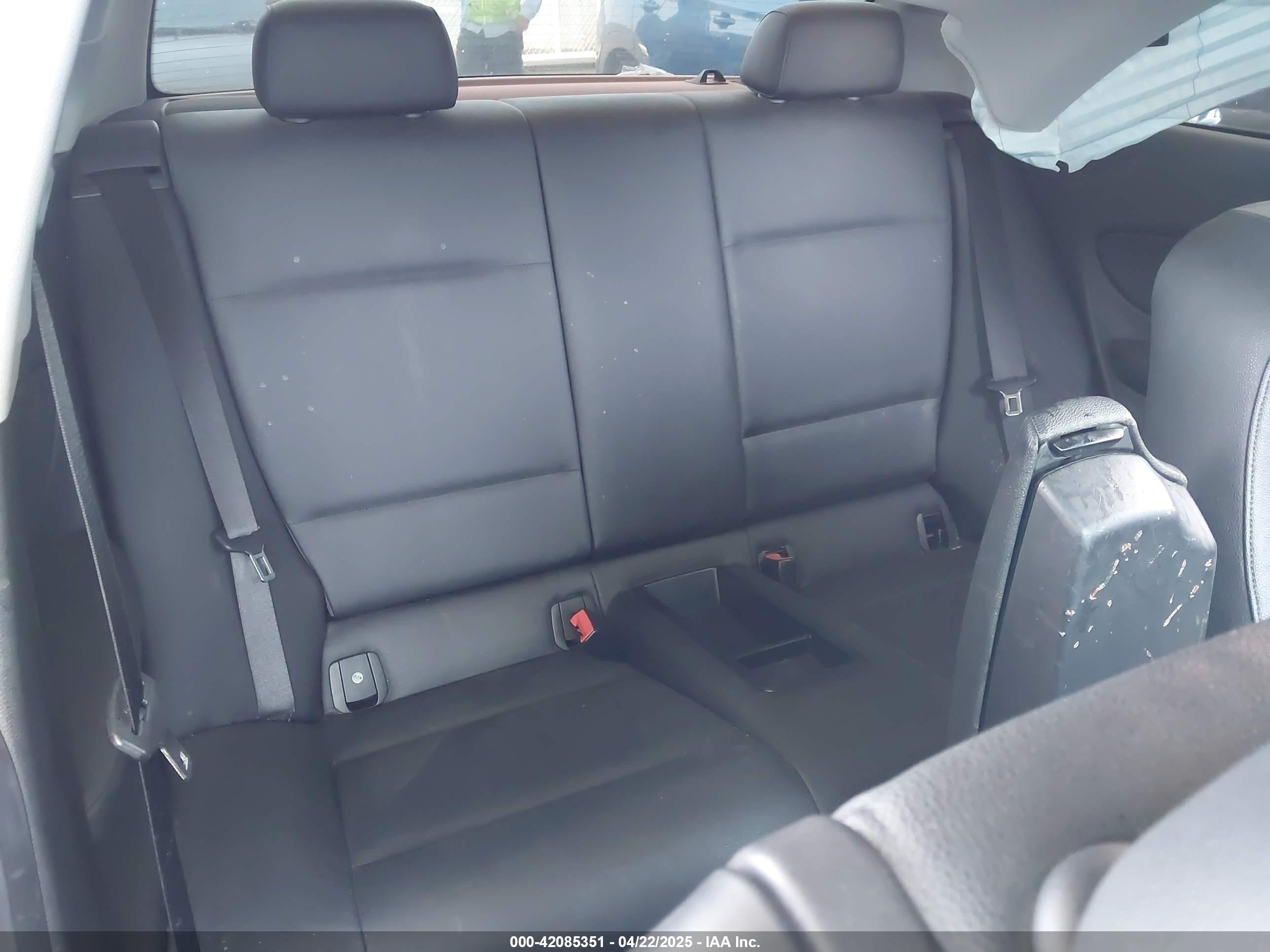 2010 Bmw 128i   Gray vin: WBAUP9C50AVL89216