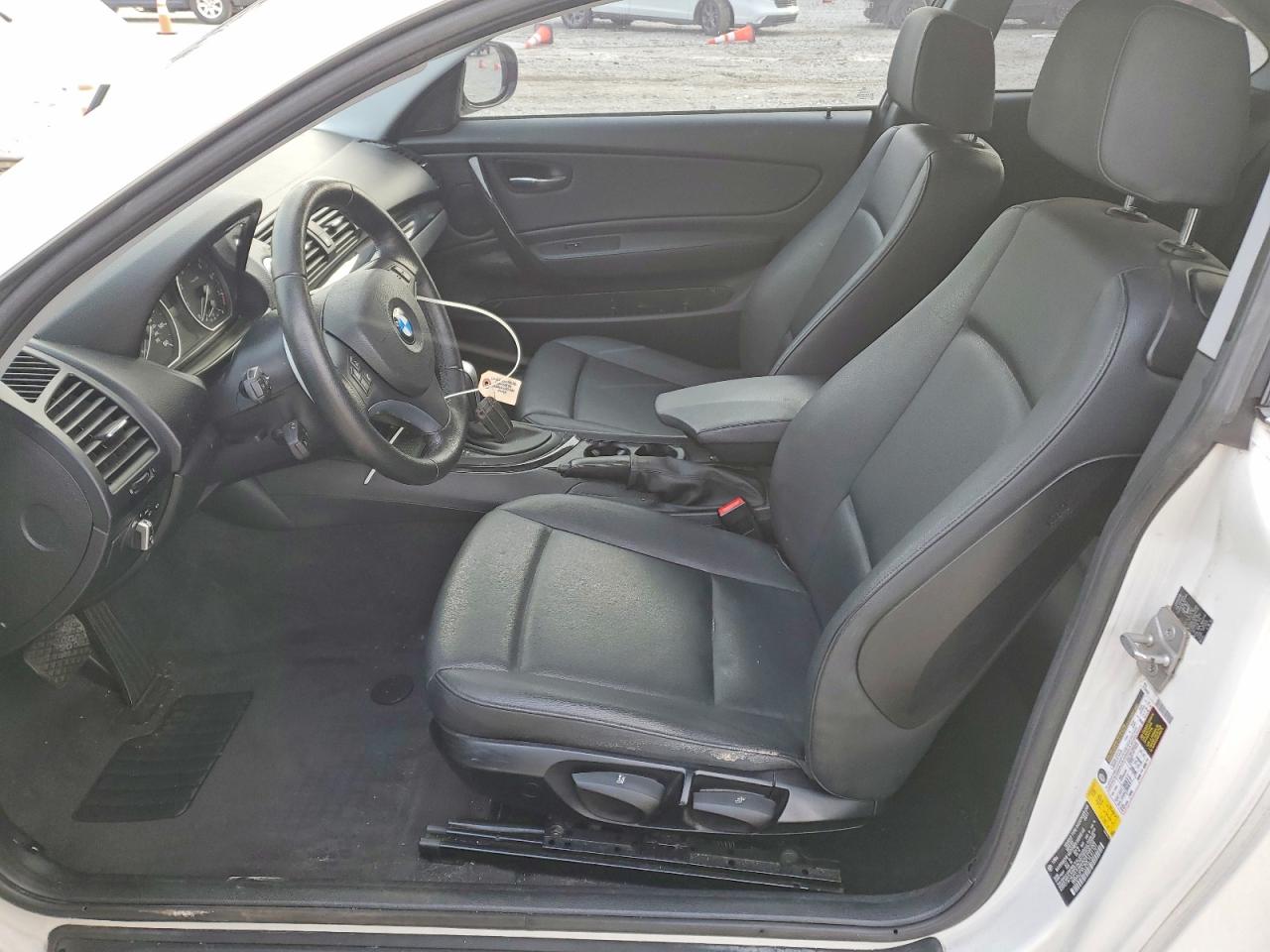 2012 Bmw 128 I Белый vin: WBAUP9C50CVL91101