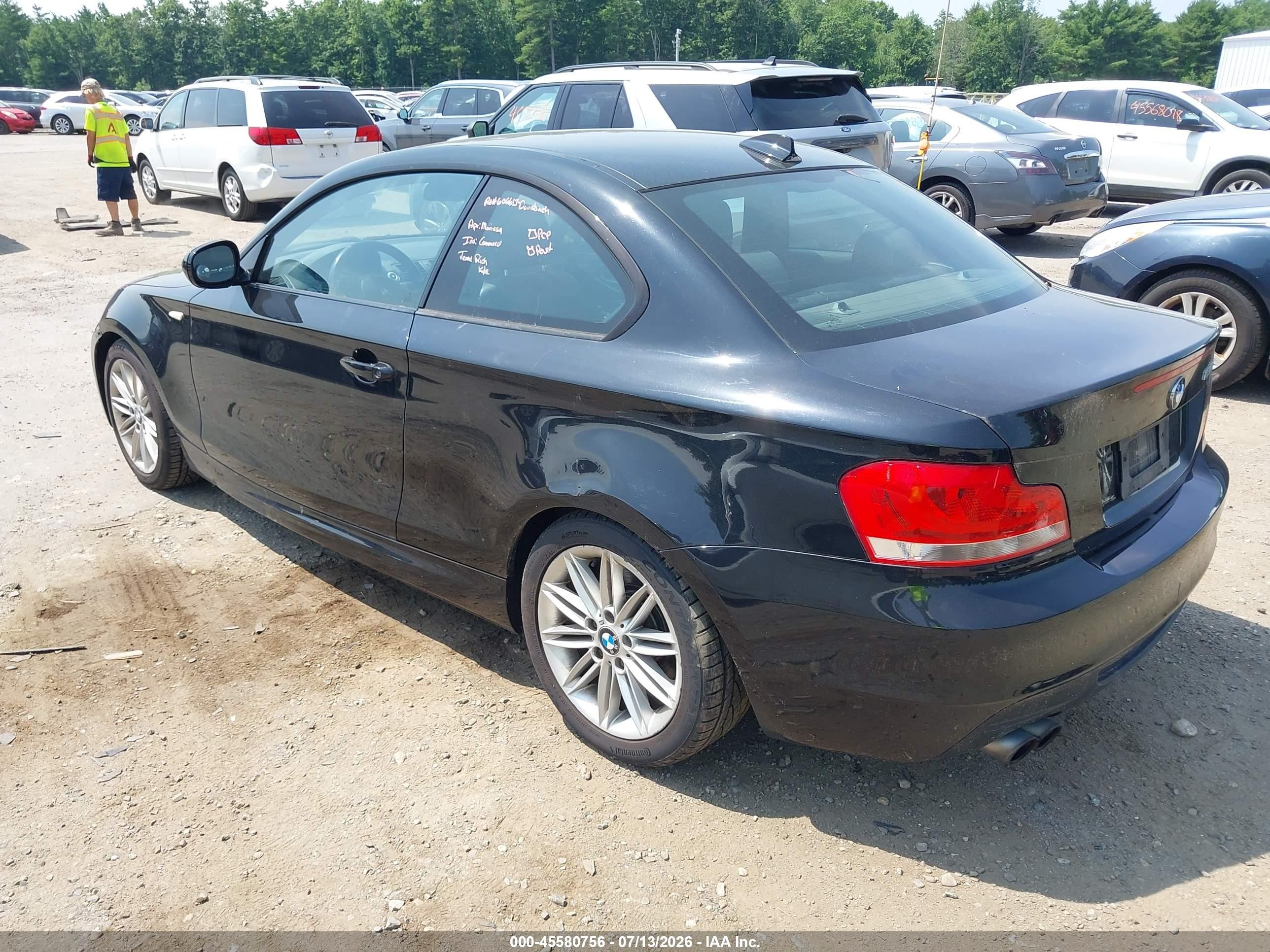 2013 Bmw 128i   Черный vin: WBAUP9C51DVF46680